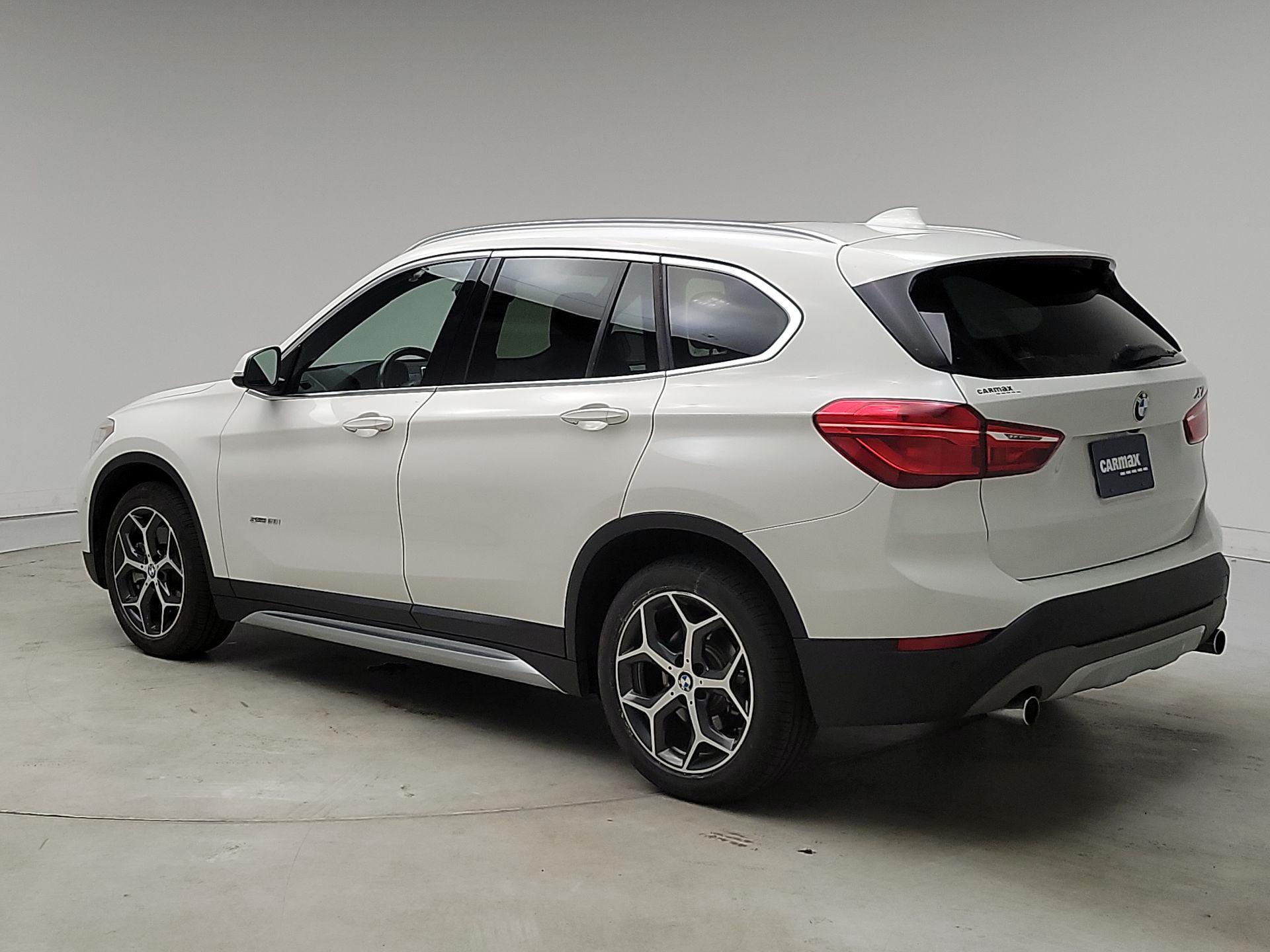 Thumbnail: 2017 BMW X1 - 7