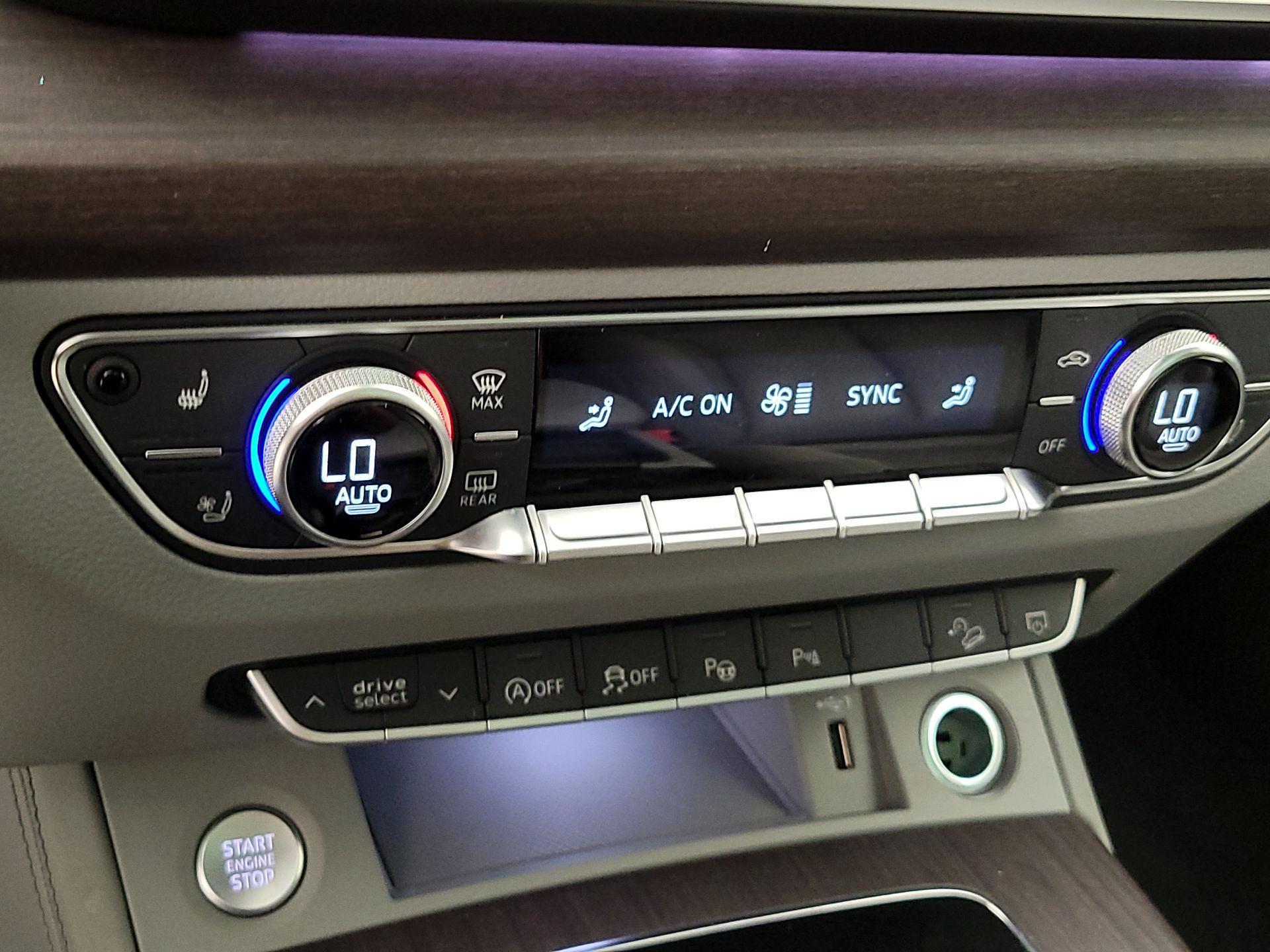 Thumbnail: 2022 Audi Q5 - 16