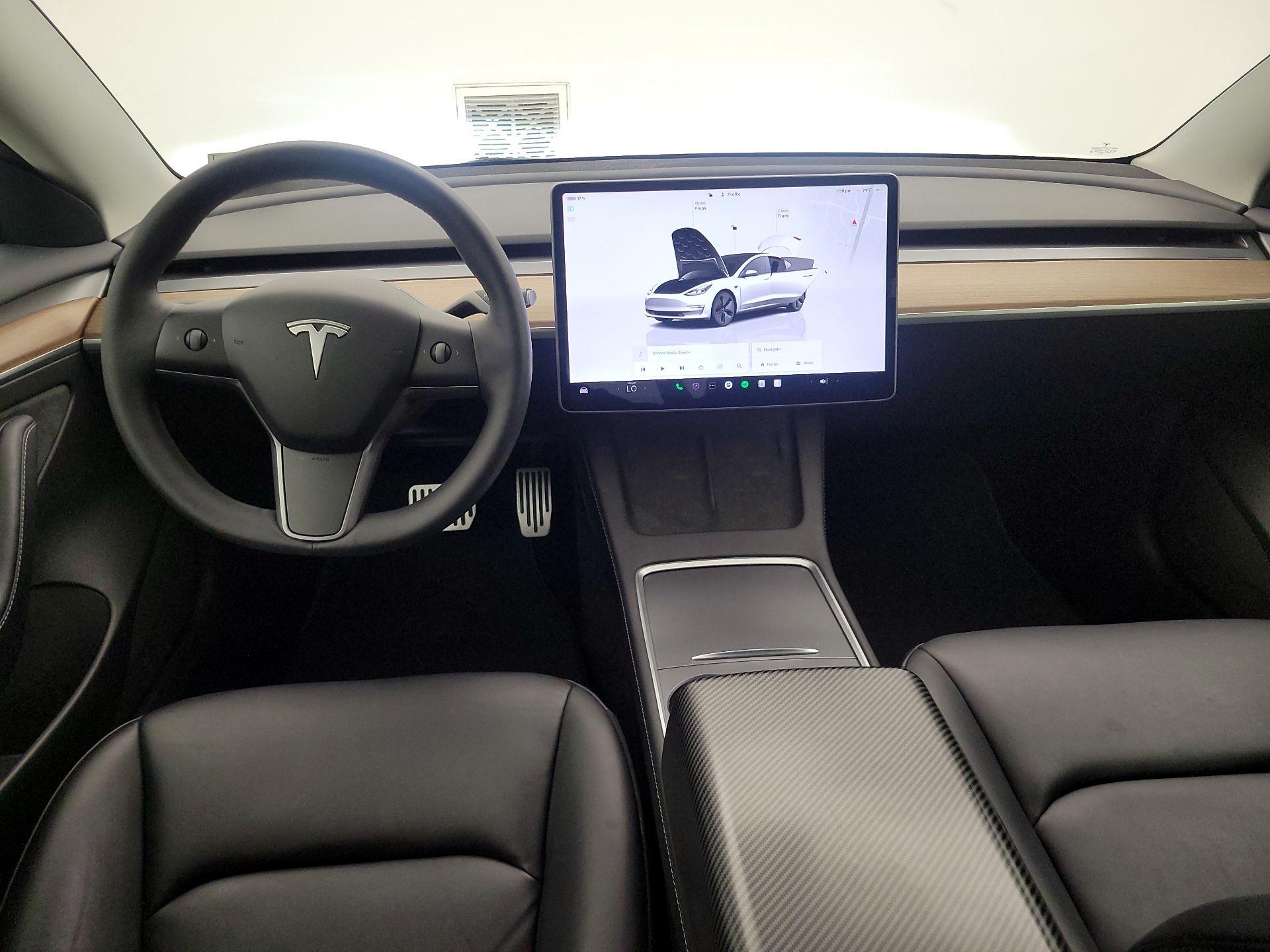 Thumbnail: 2022 Tesla Model 3 - 9