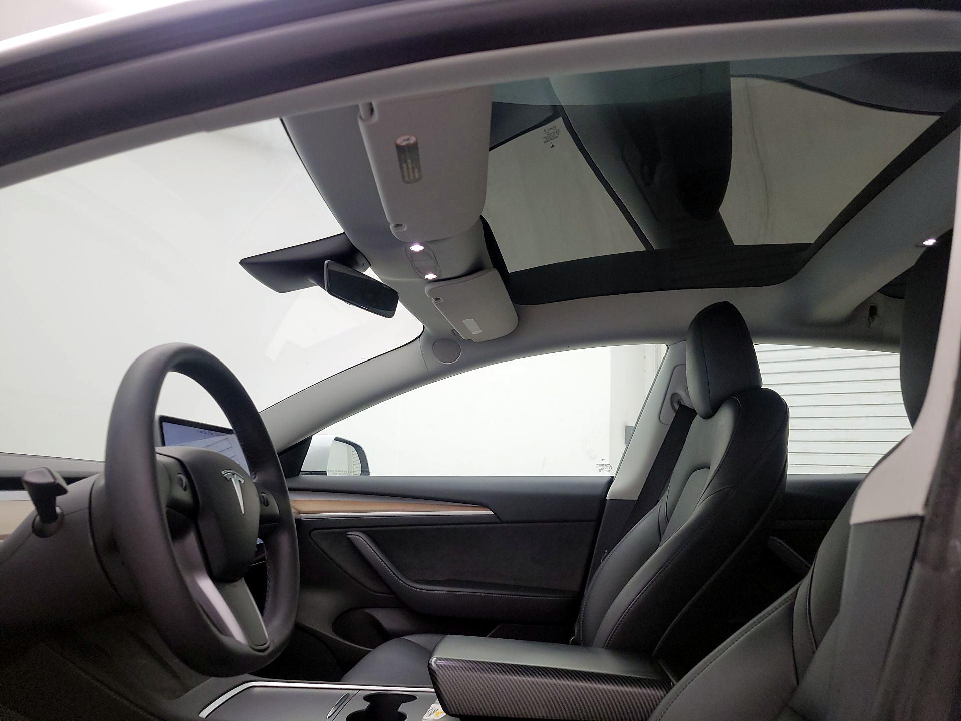 Thumbnail: 2022 Tesla Model 3 - 18