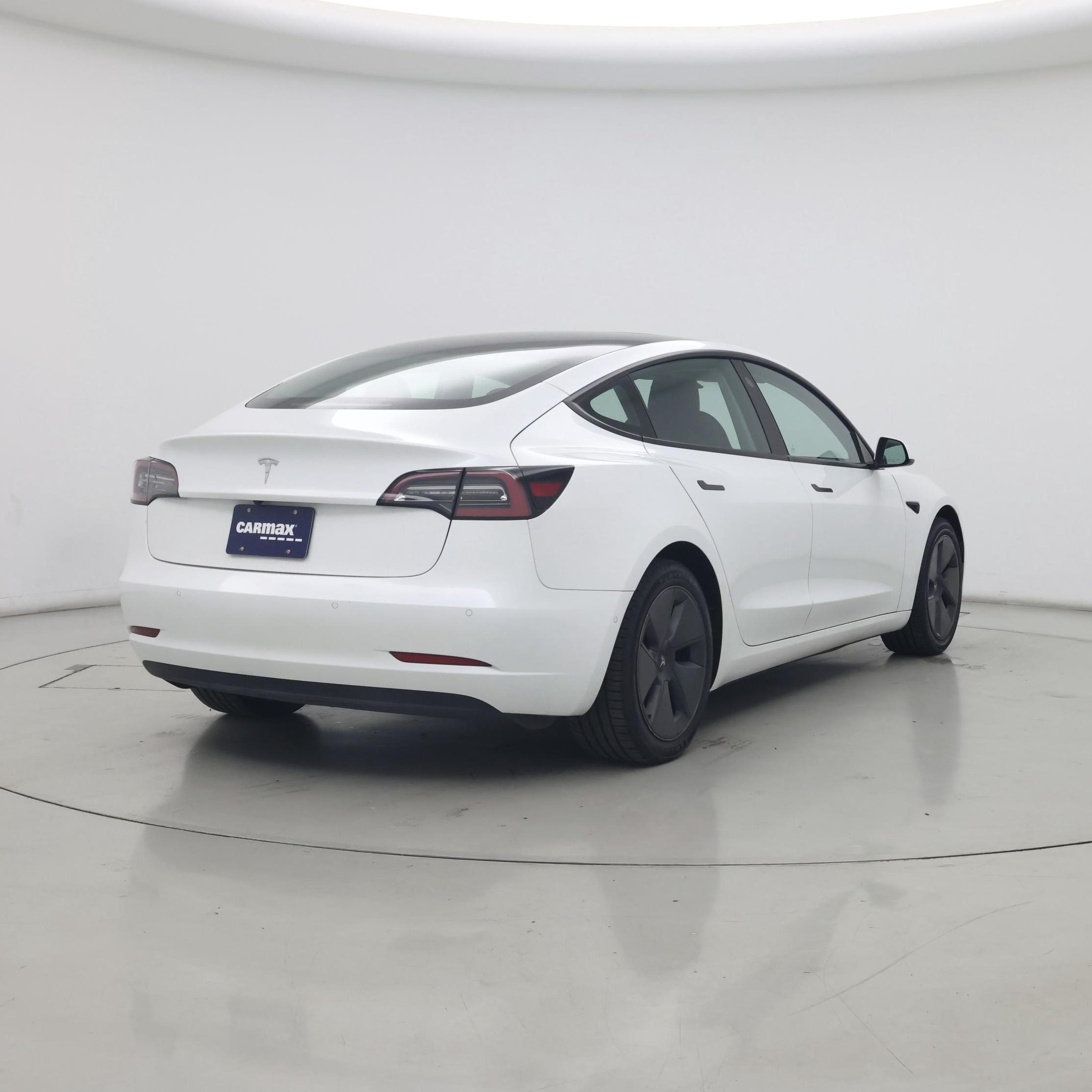 Thumbnail: 2022 Tesla Model 3 - 8