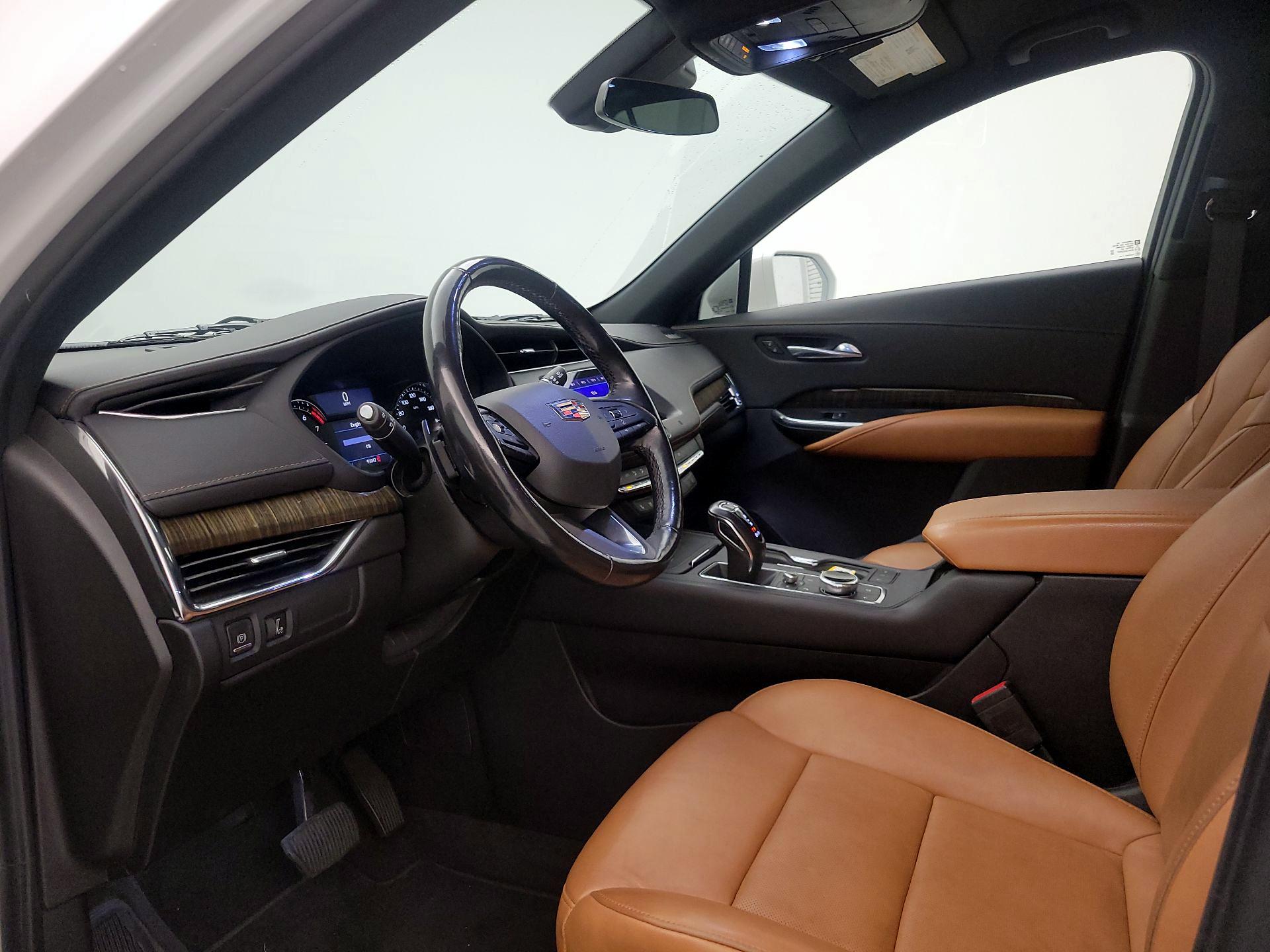 Thumbnail: 2019 Cadillac XT4 - 11