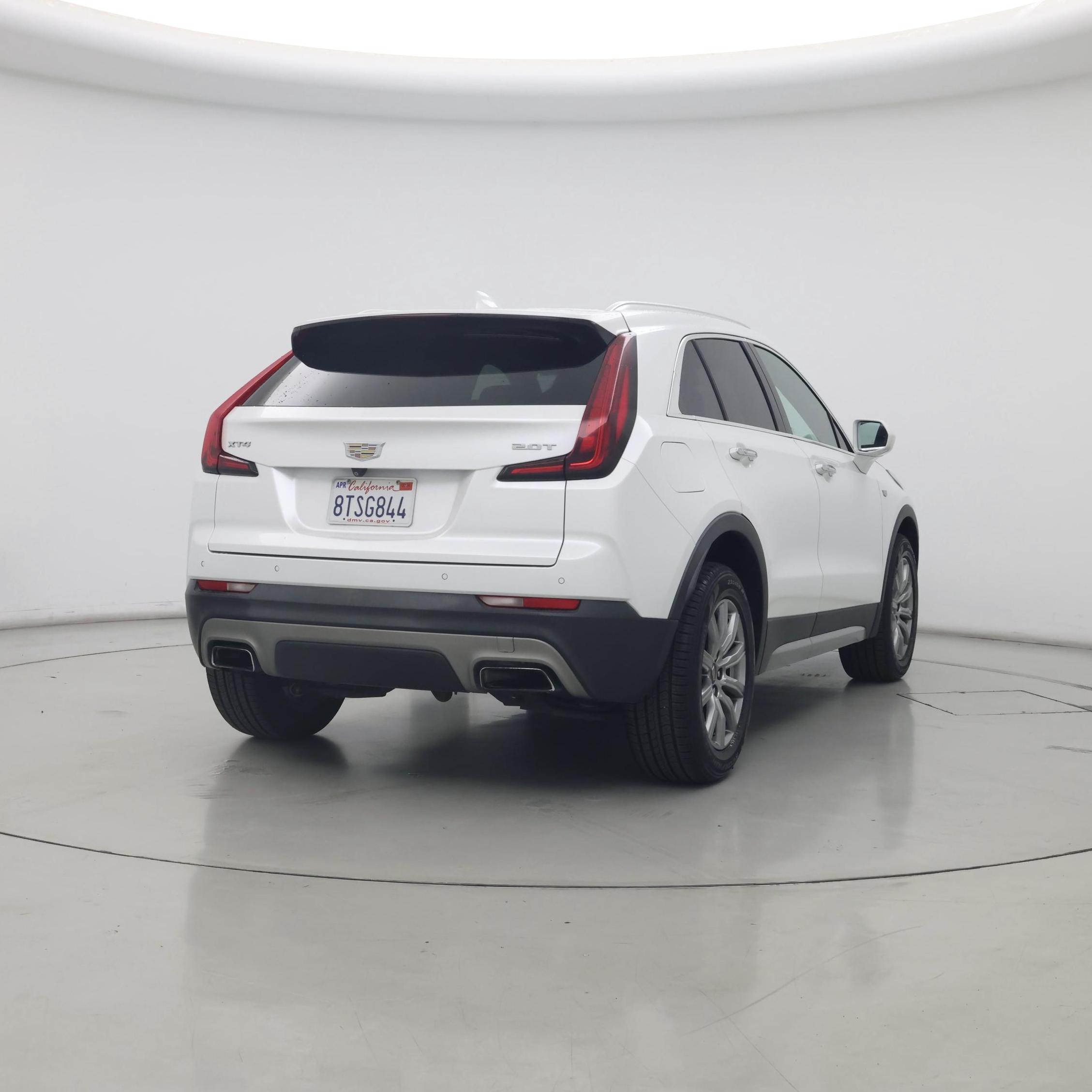 Thumbnail: 2019 Cadillac XT4 - 8