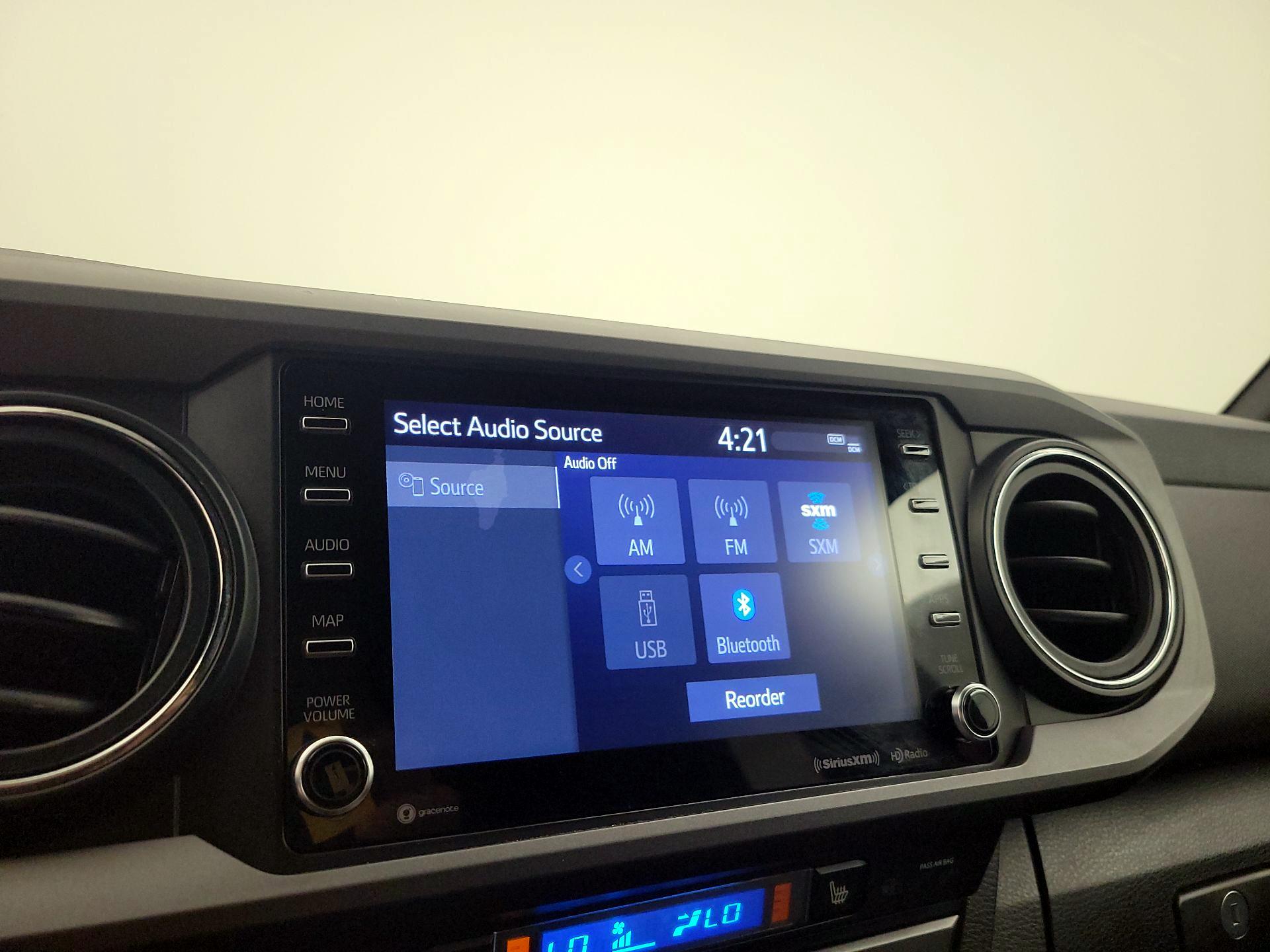 Thumbnail: 2022 Toyota Tacoma - 15