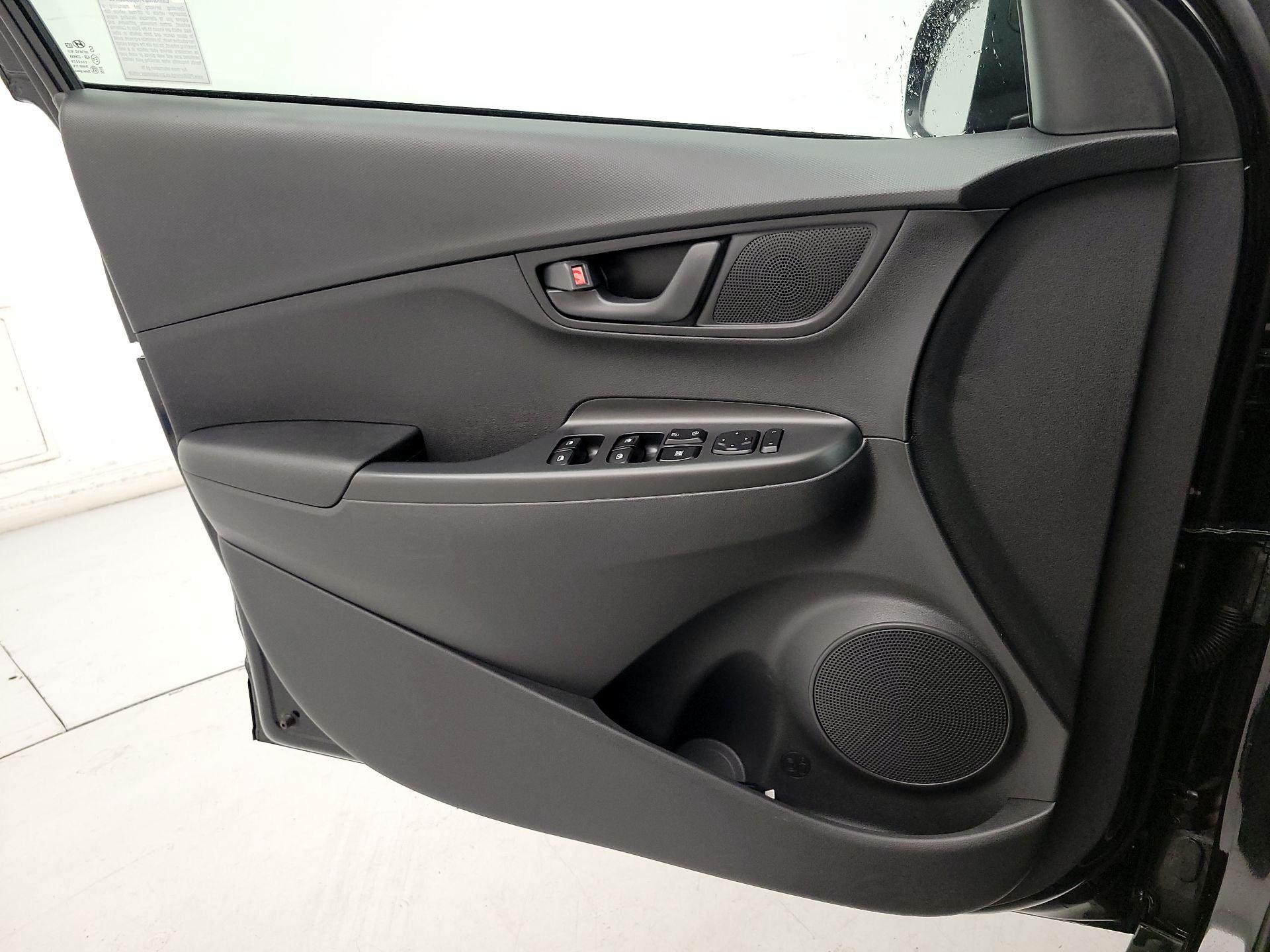 Thumbnail: 2023 Hyundai Kona - 12