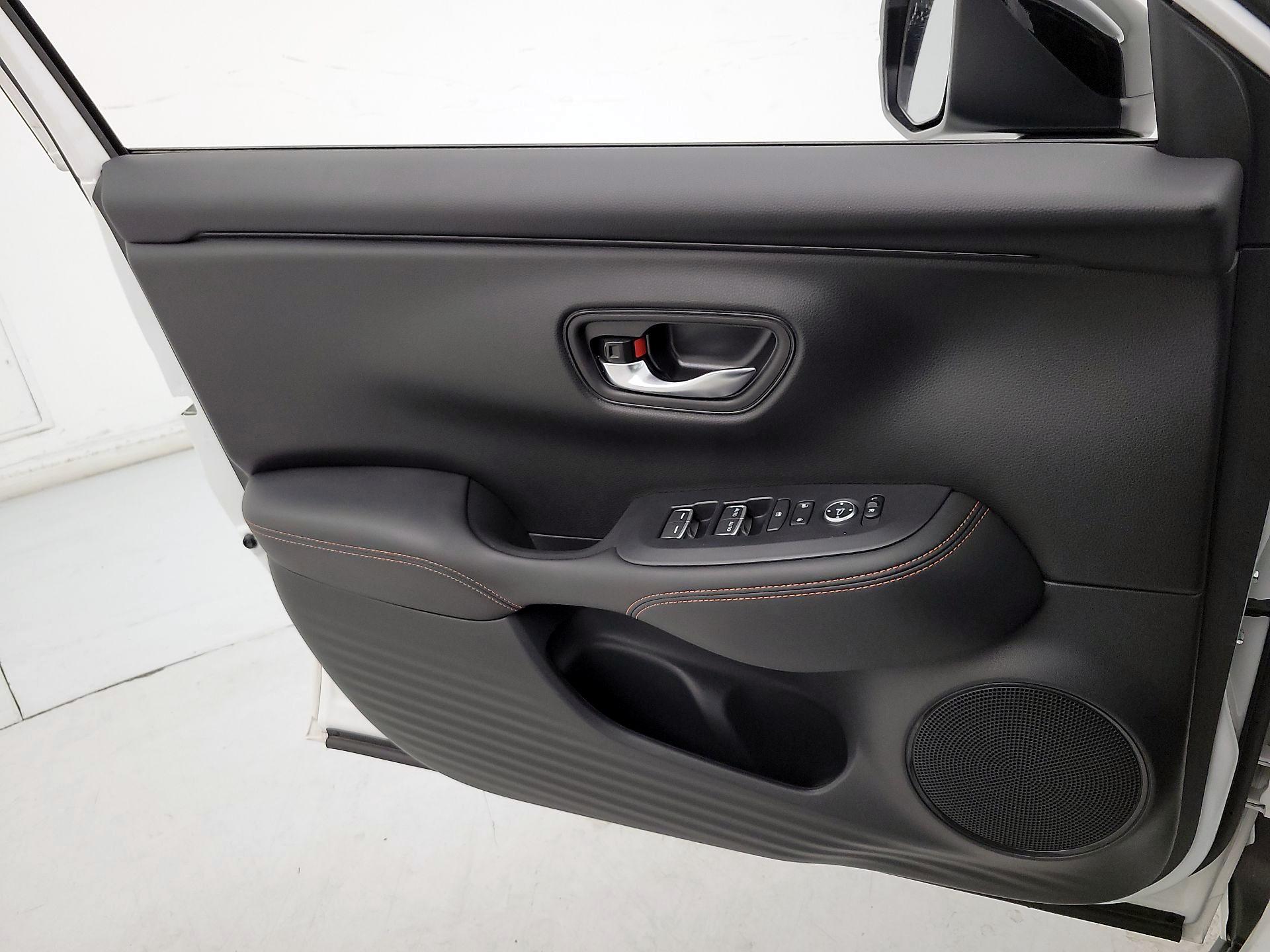 Thumbnail: 2024 Honda HR-V - 12