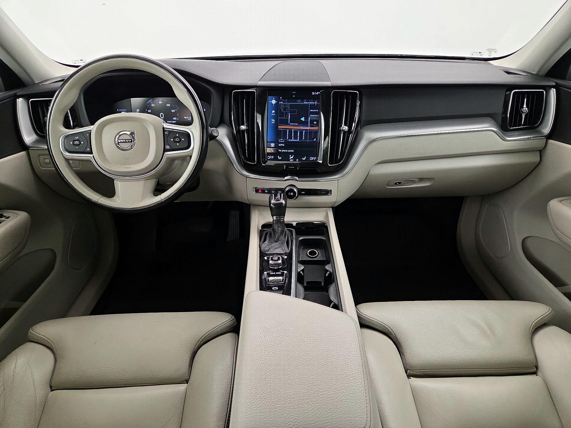 Thumbnail: 2019 Volvo XC60 - 9