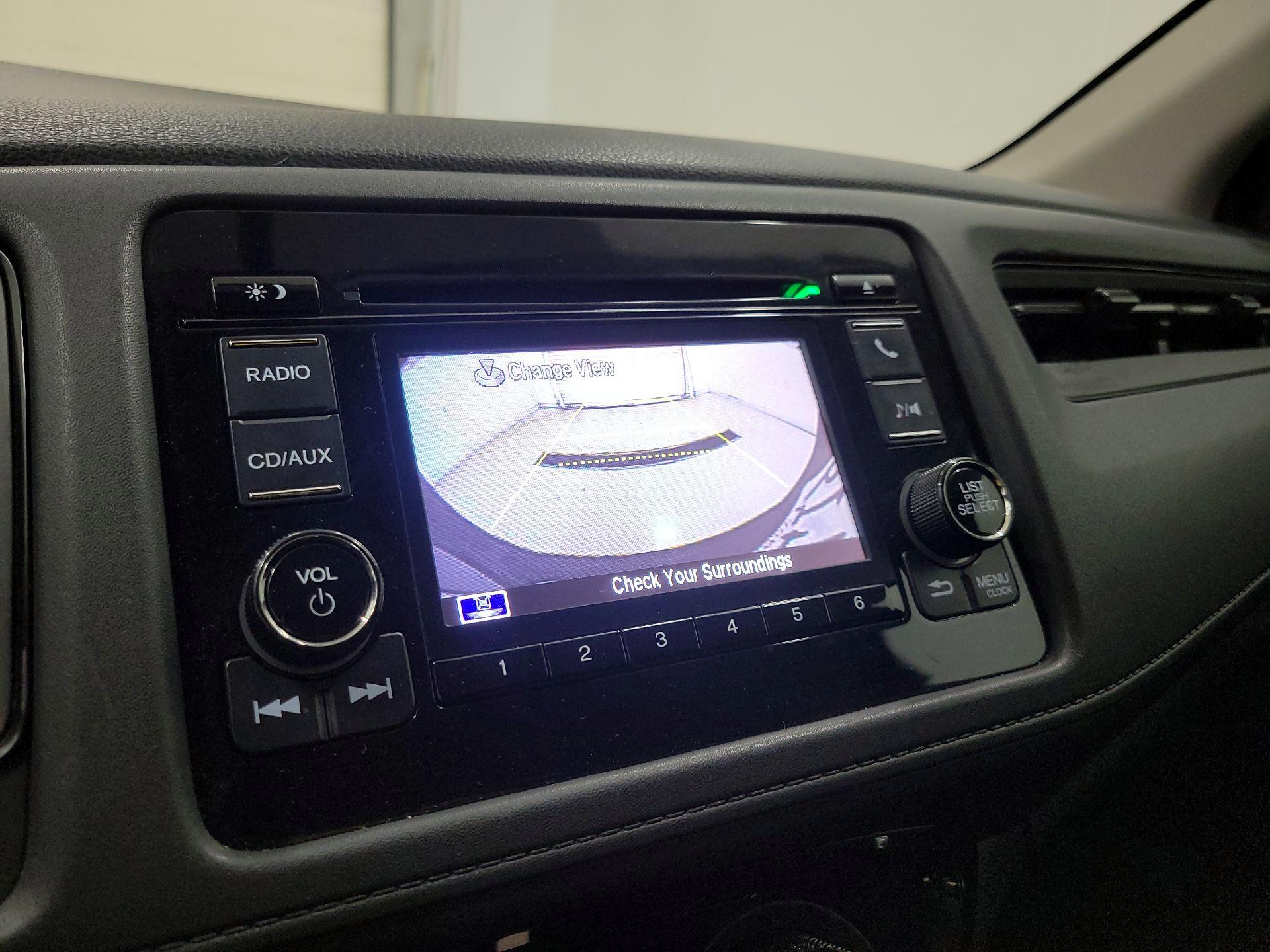 Thumbnail: 2016 Honda HR-V - 14