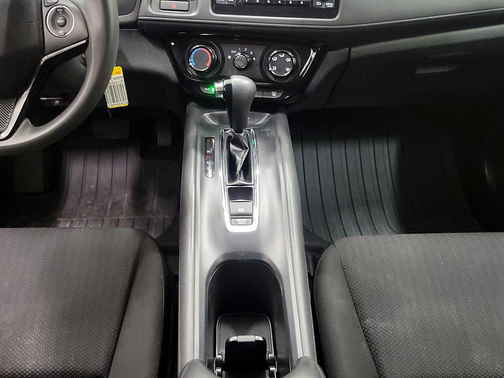 Thumbnail: 2016 Honda HR-V - 17