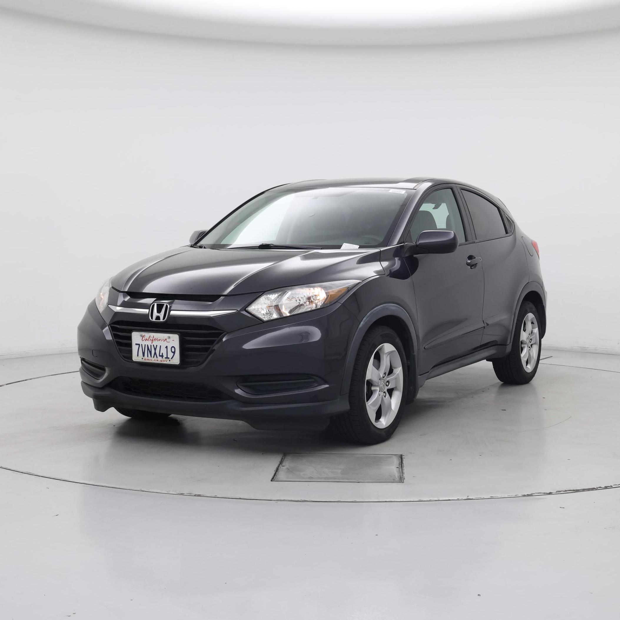 Thumbnail: 2016 Honda HR-V - 4