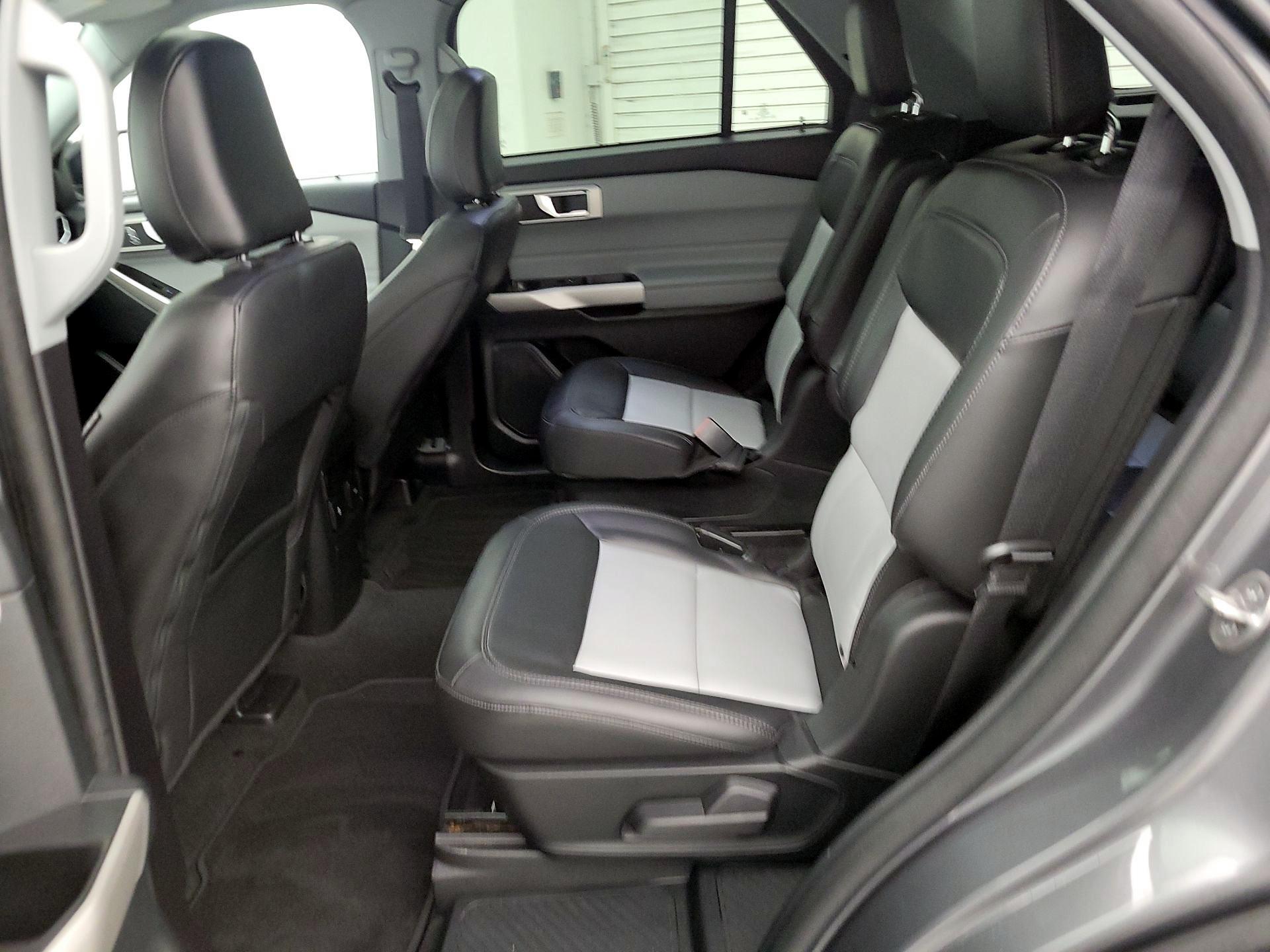 Thumbnail: 2022 Ford Explorer - 20