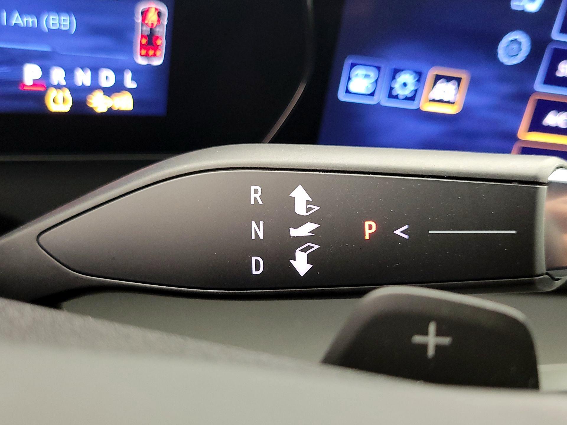 Thumbnail: 2025 Chevrolet Traverse - 17