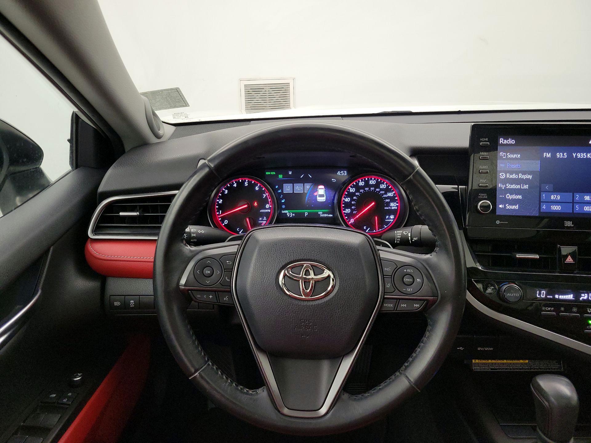 Thumbnail: 2021 Toyota Camry - 10