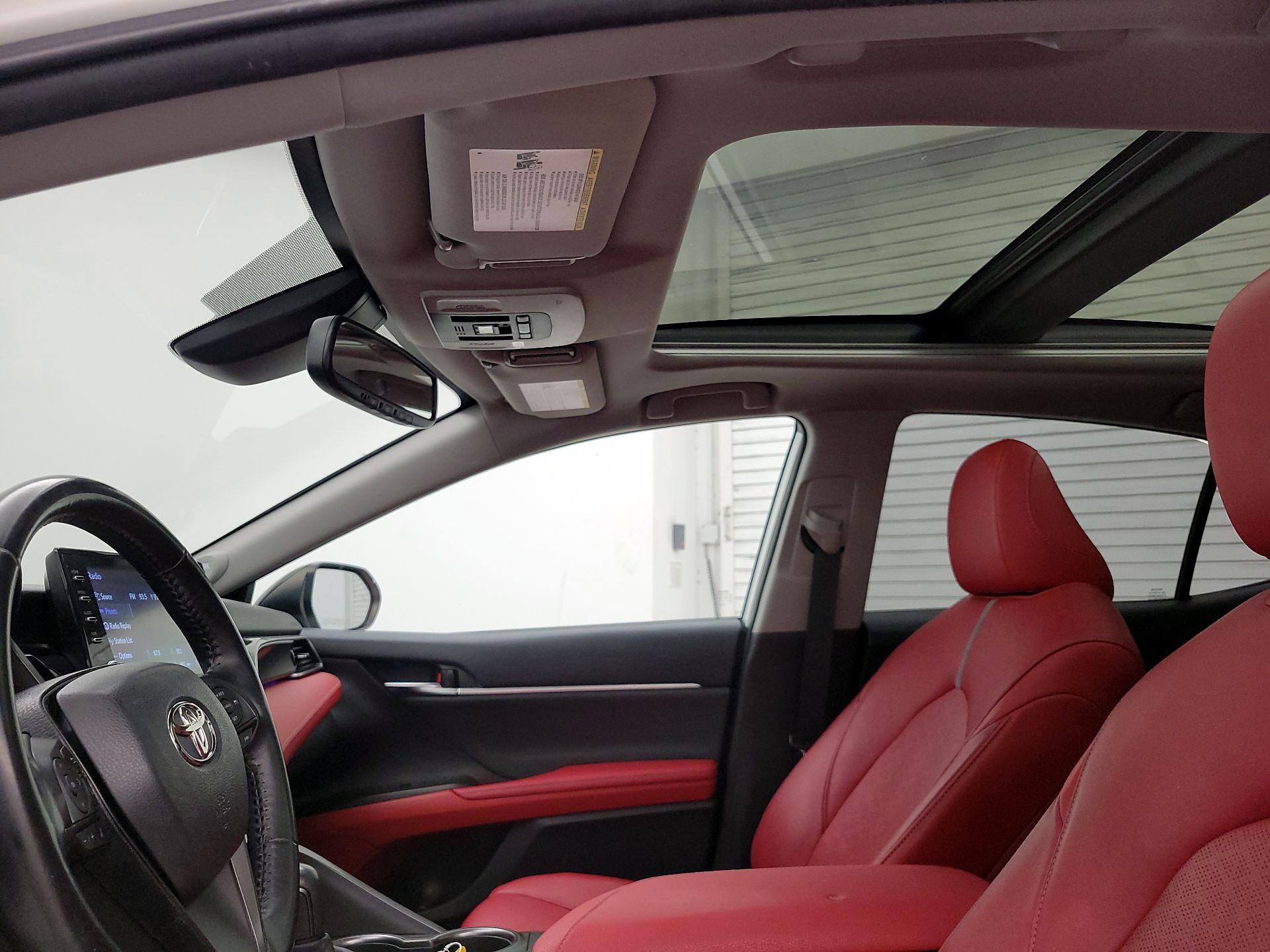 Thumbnail: 2021 Toyota Camry - 19