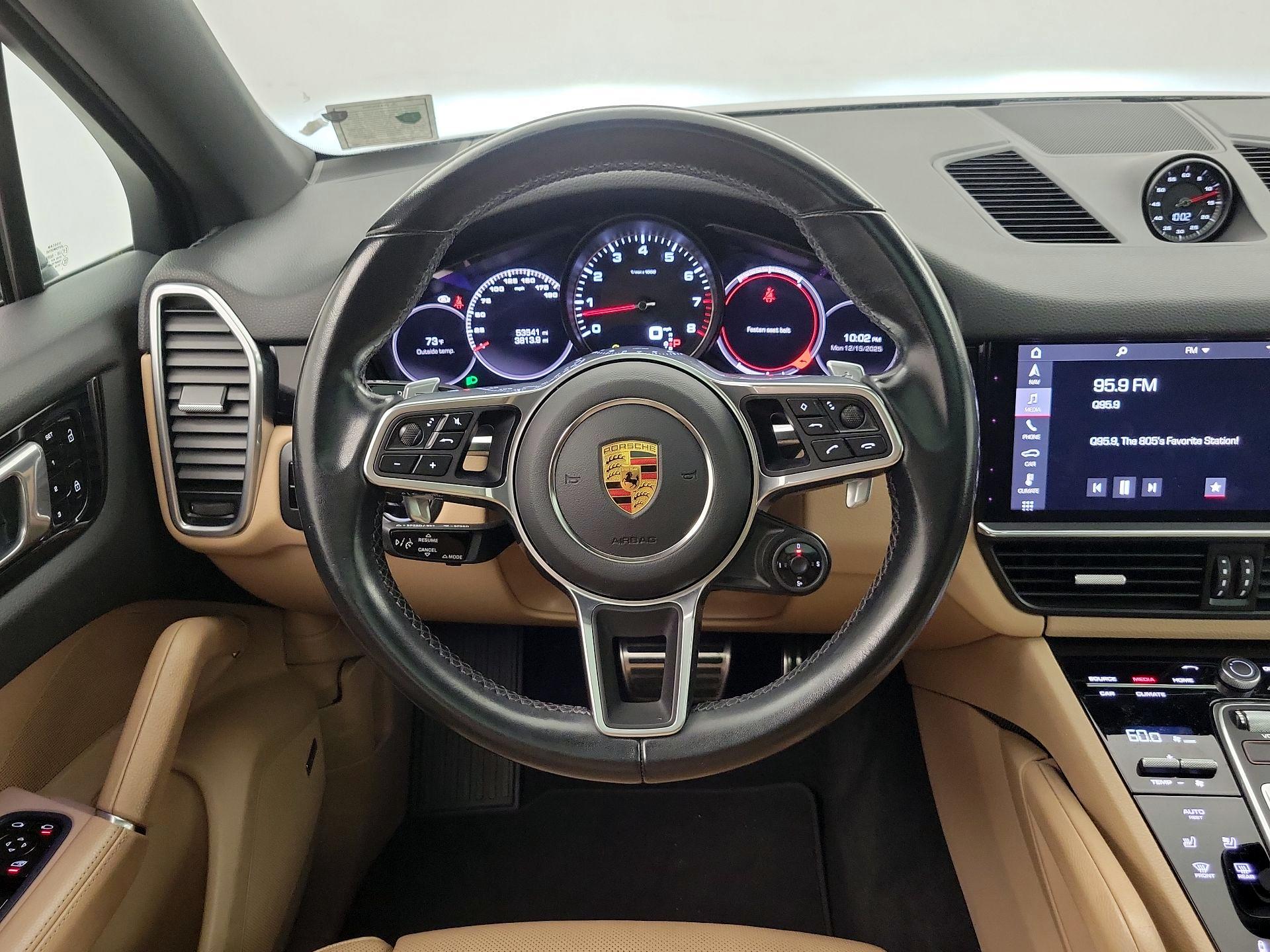 Thumbnail: 2021 Porsche Cayenne - 10