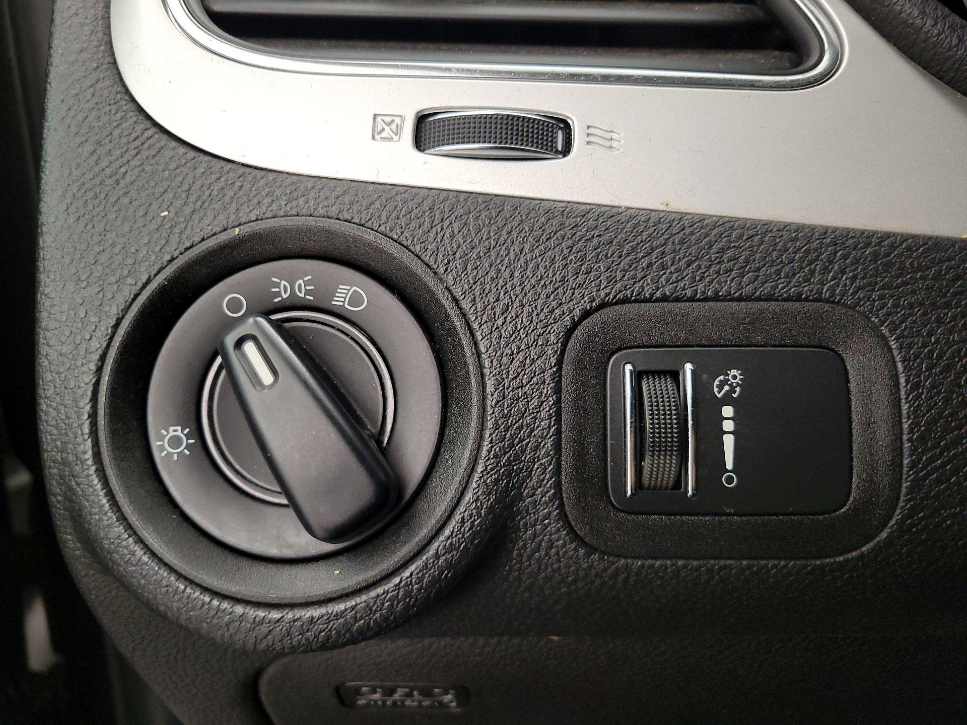 Thumbnail: 2015 Dodge Journey - 13