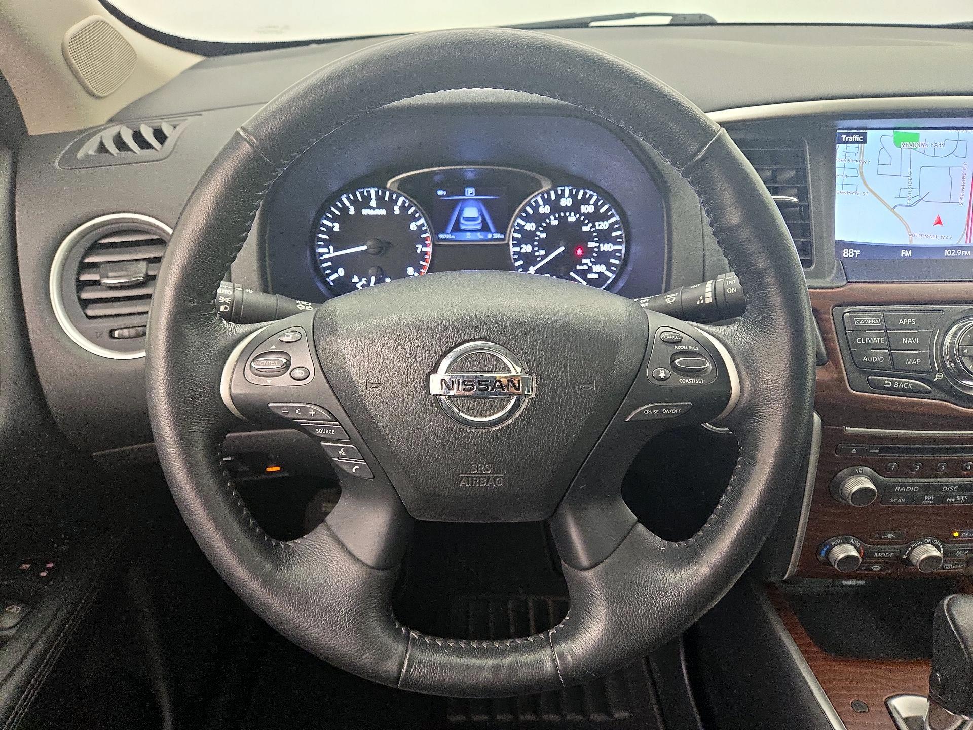 Thumbnail: 2019 Nissan Pathfinder - 10