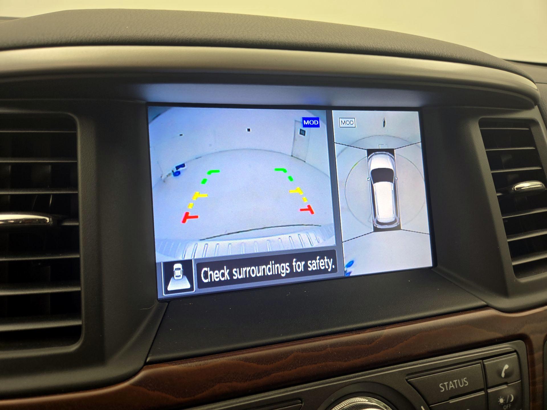 Thumbnail: 2019 Nissan Pathfinder - 15