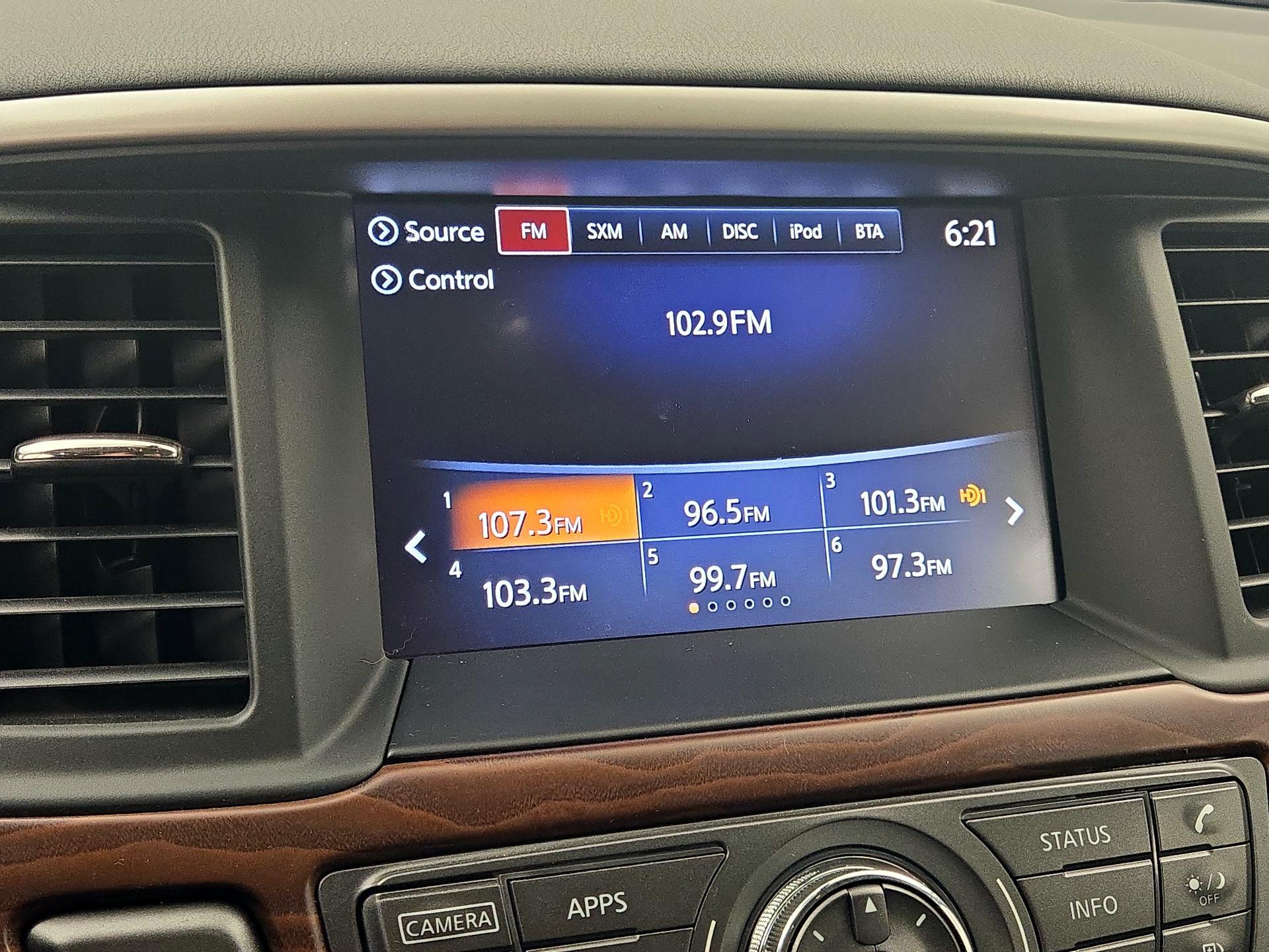 Thumbnail: 2019 Nissan Pathfinder - 16