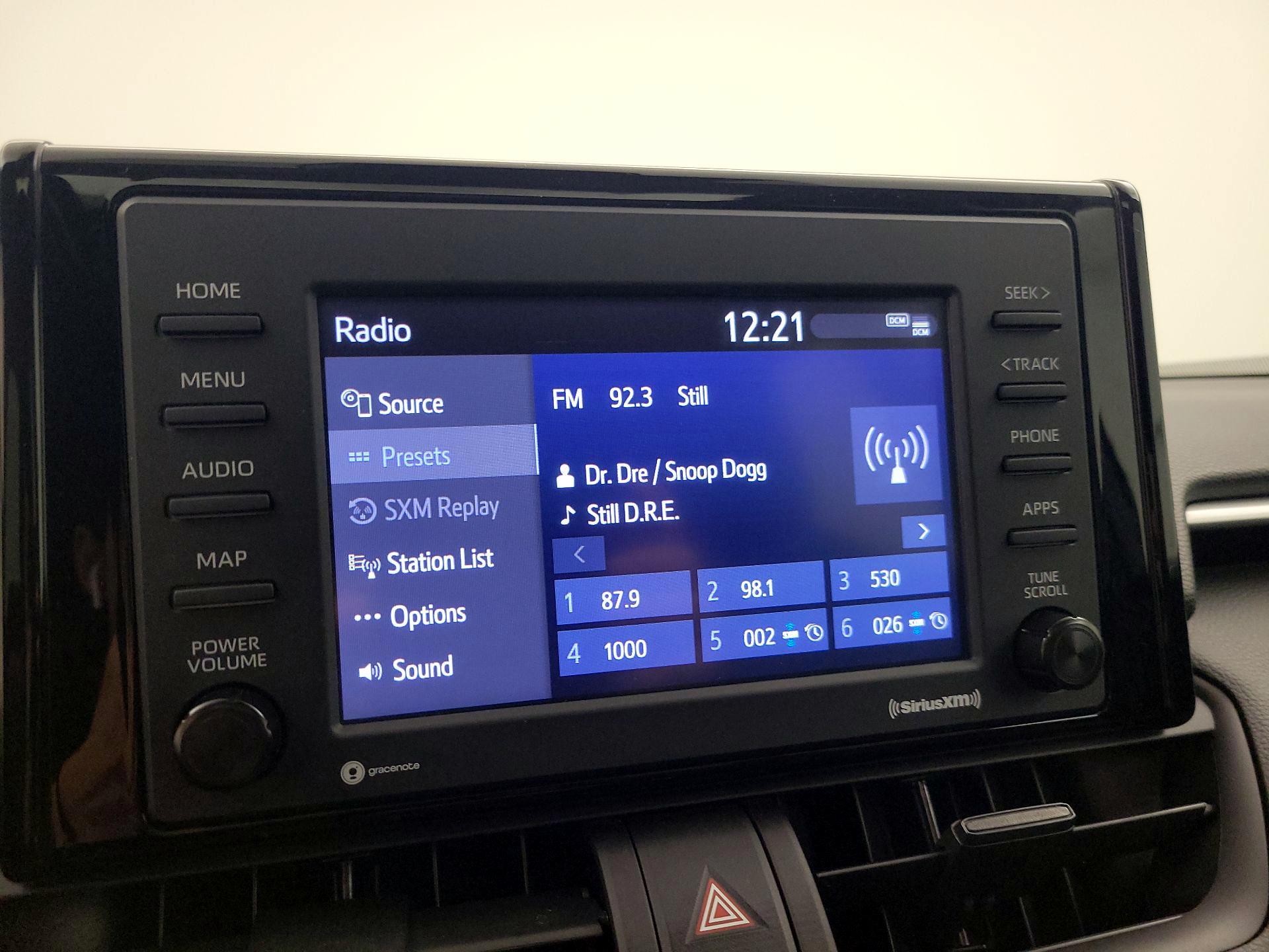 Thumbnail: 2022 Toyota RAV4 - 15