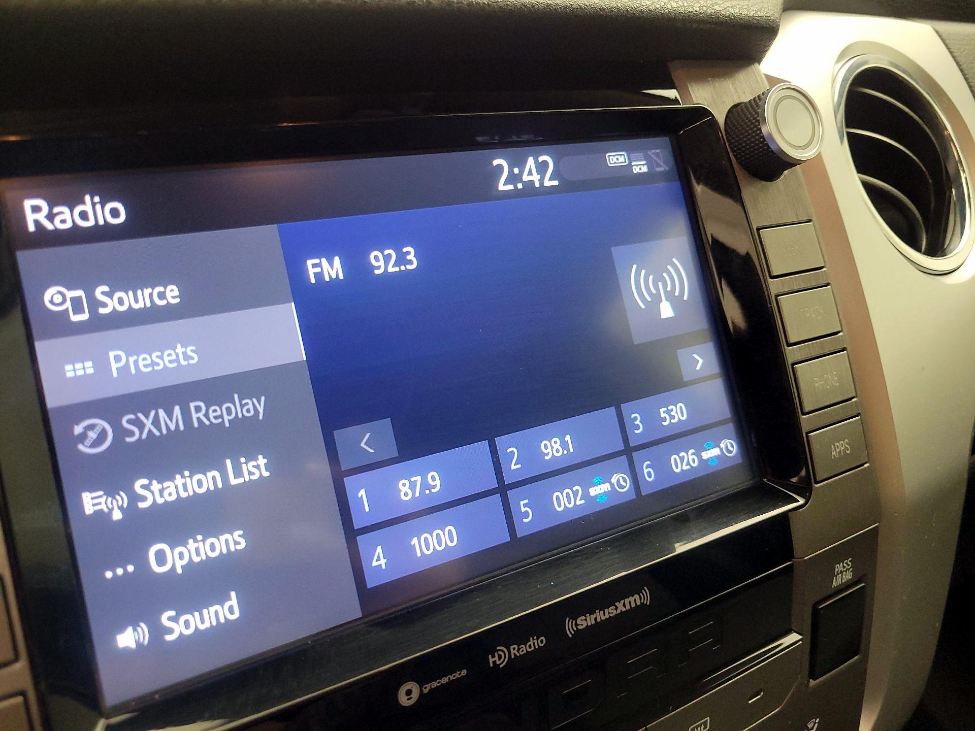 Thumbnail: 2020 Toyota Tundra - 15