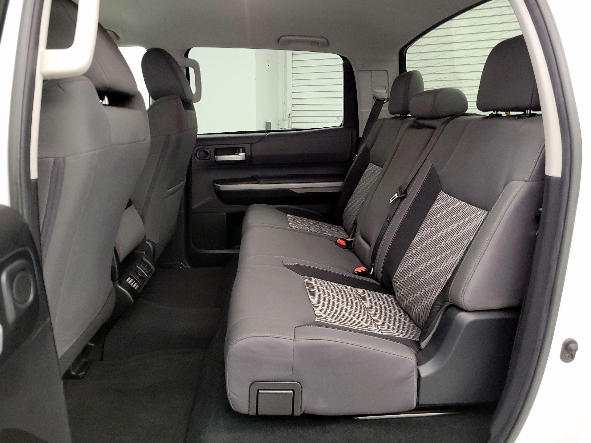 Thumbnail: 2020 Toyota Tundra - 19