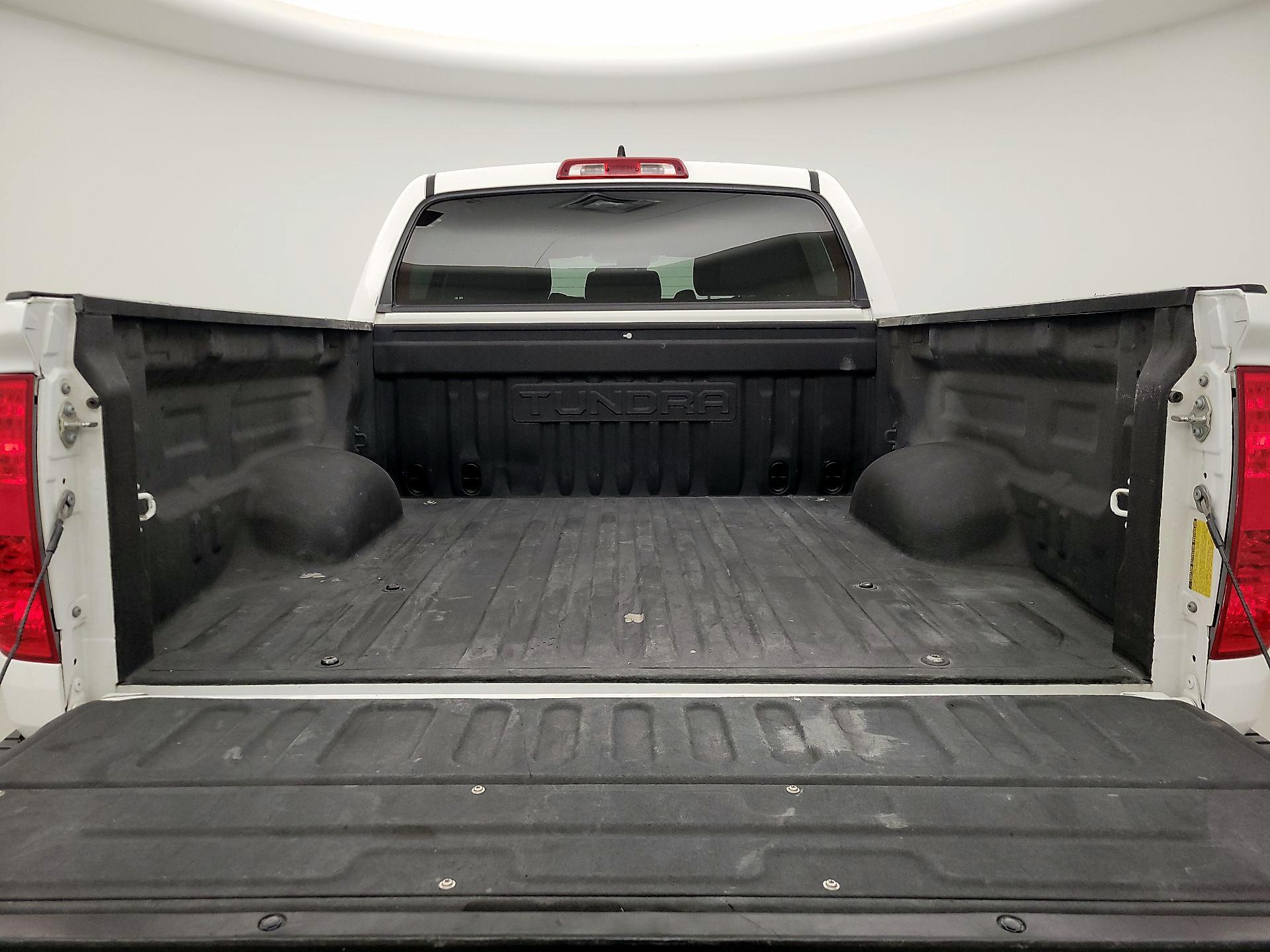 Thumbnail: 2020 Toyota Tundra - 20