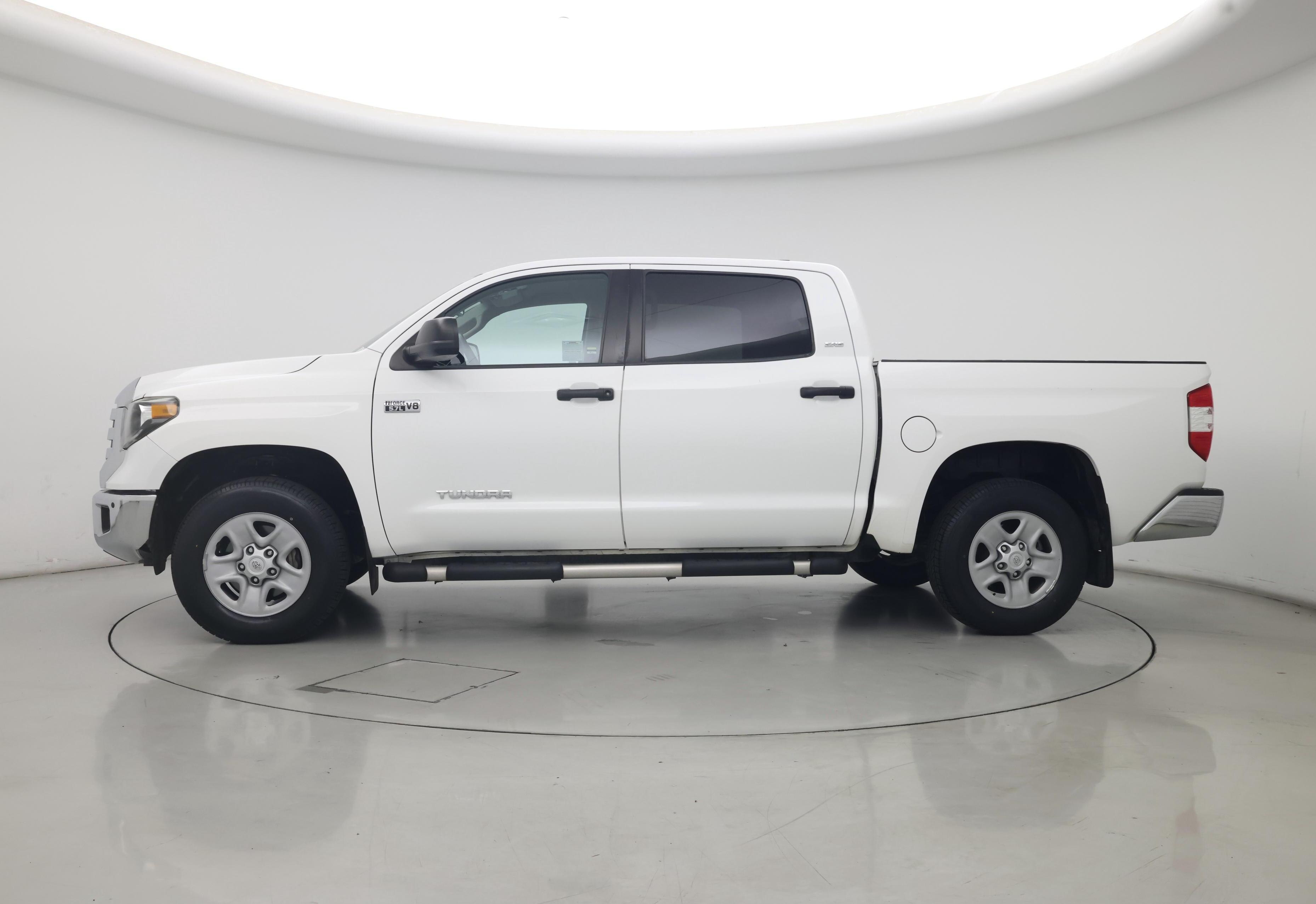 Thumbnail: 2020 Toyota Tundra - 3