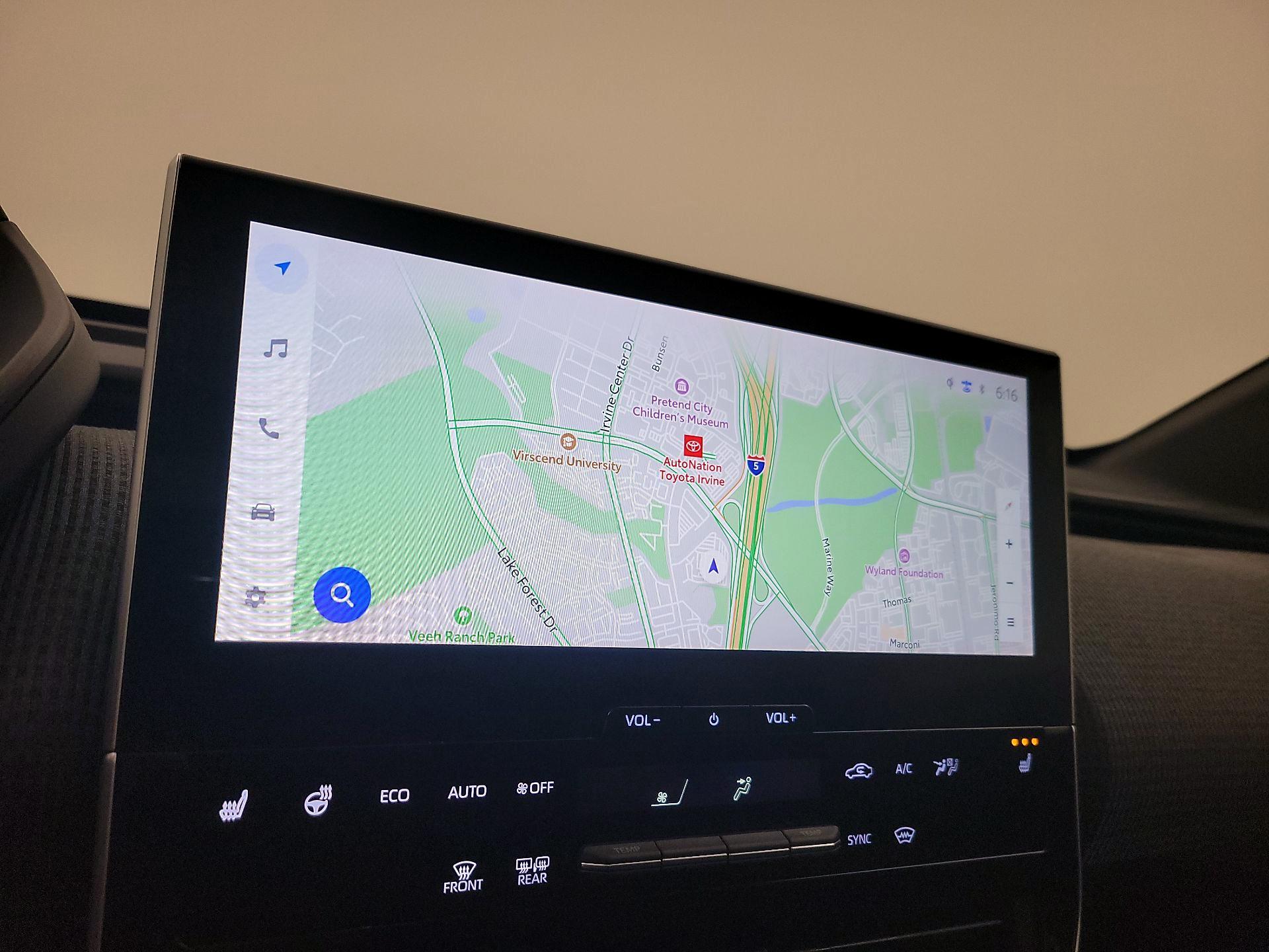 Thumbnail: 2023 Toyota bZ4X - 14