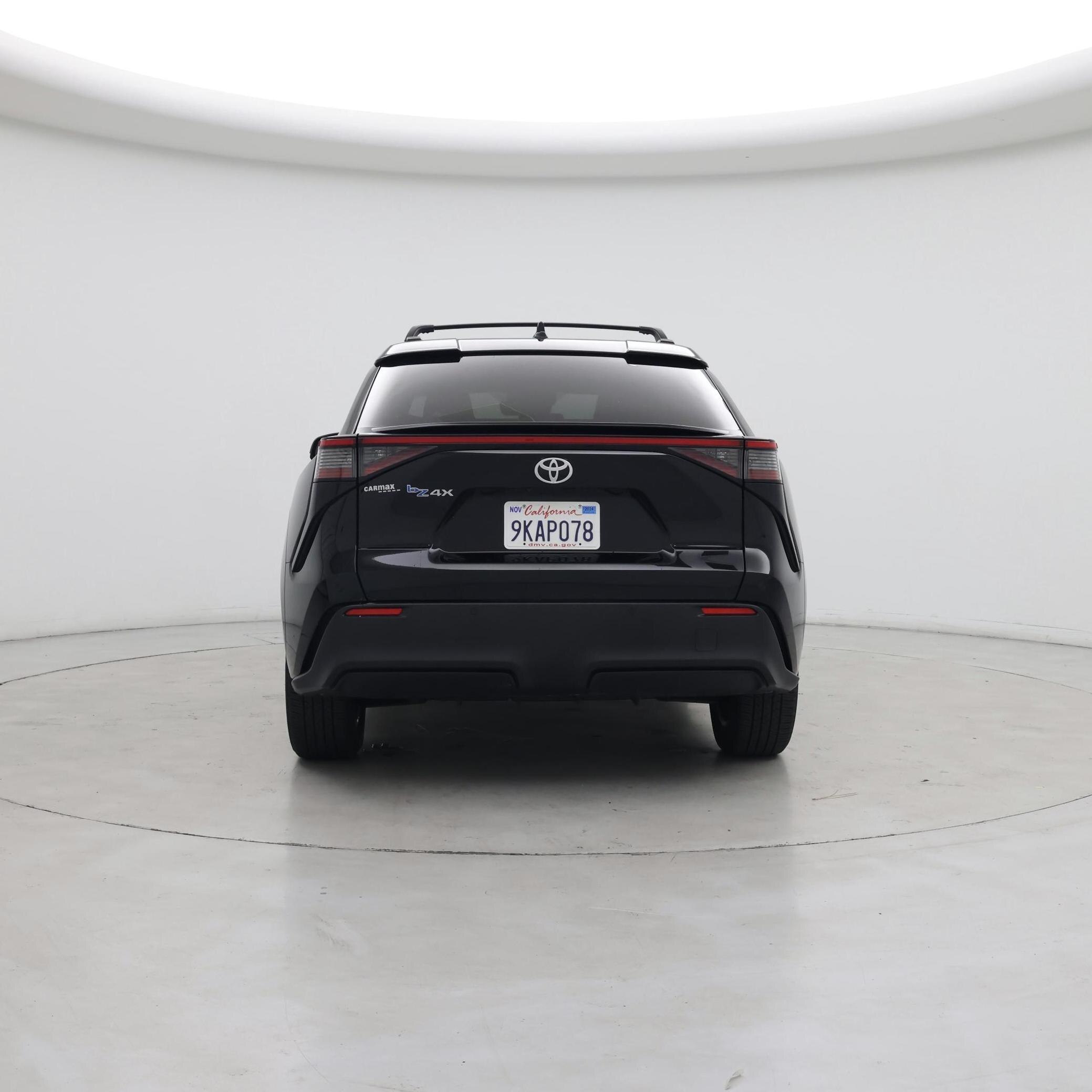 Thumbnail: 2023 Toyota bZ4X - 6