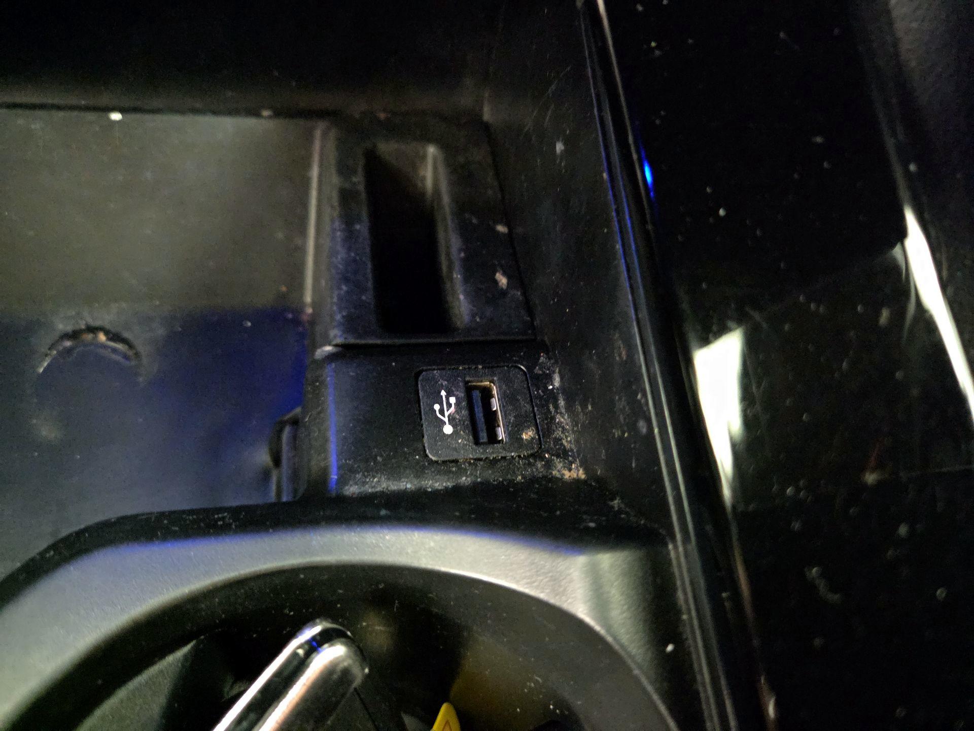 Thumbnail: 2023 BMW X4 - 19