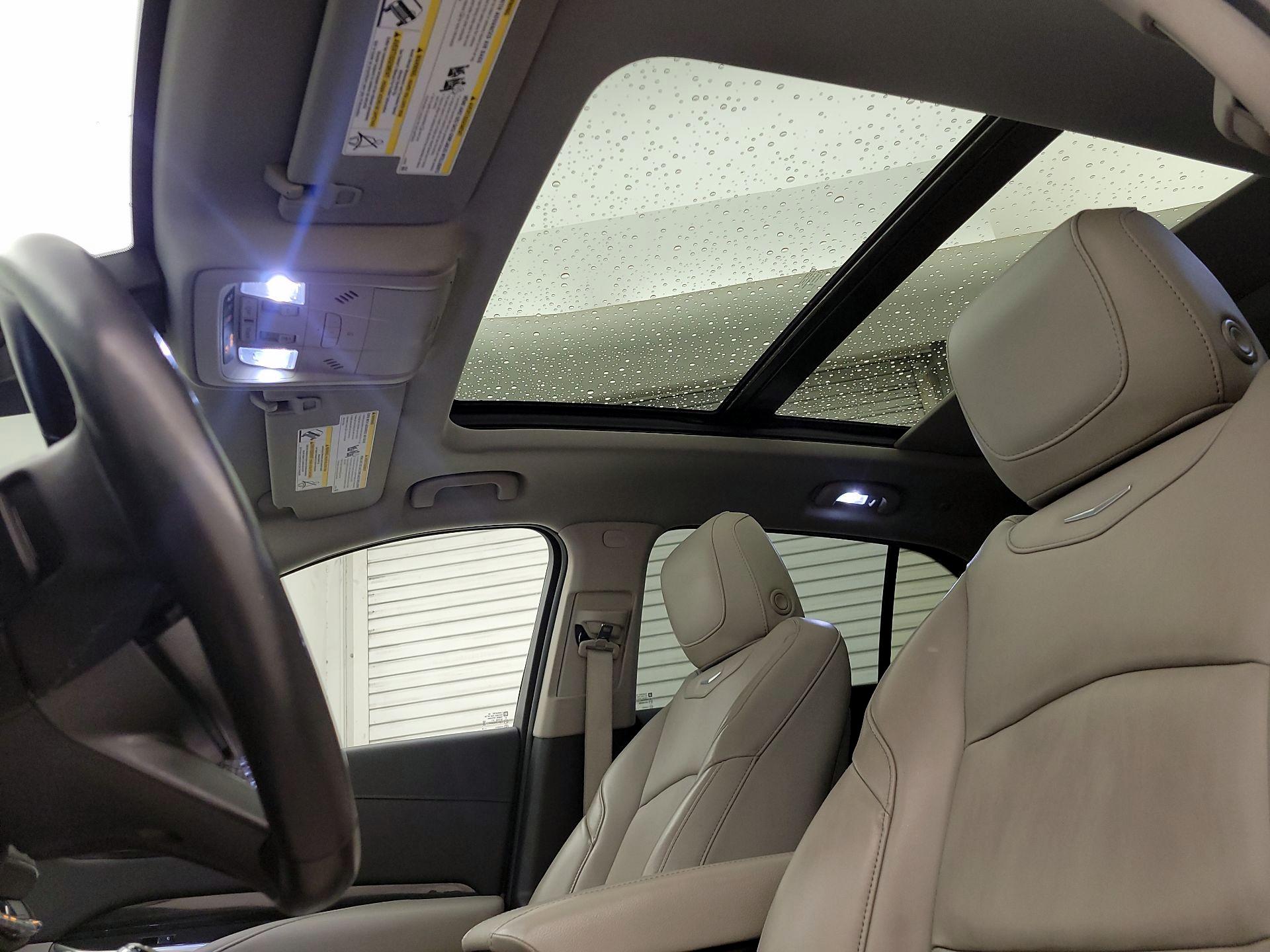 Thumbnail: 2020 Cadillac XT4 - 20