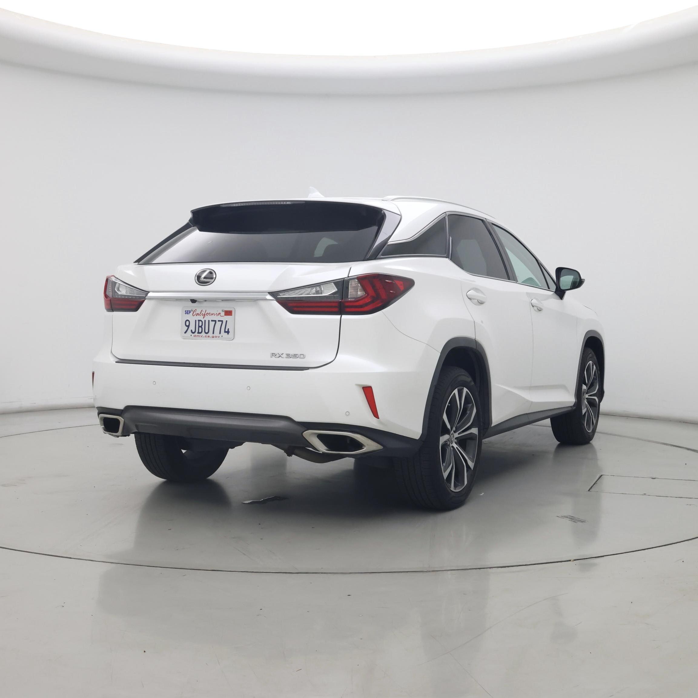 Thumbnail: 2019 Lexus RX - 8