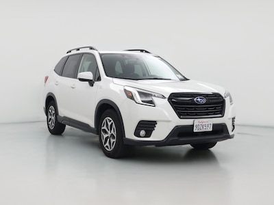 White 2023 Subaru Forester Premium