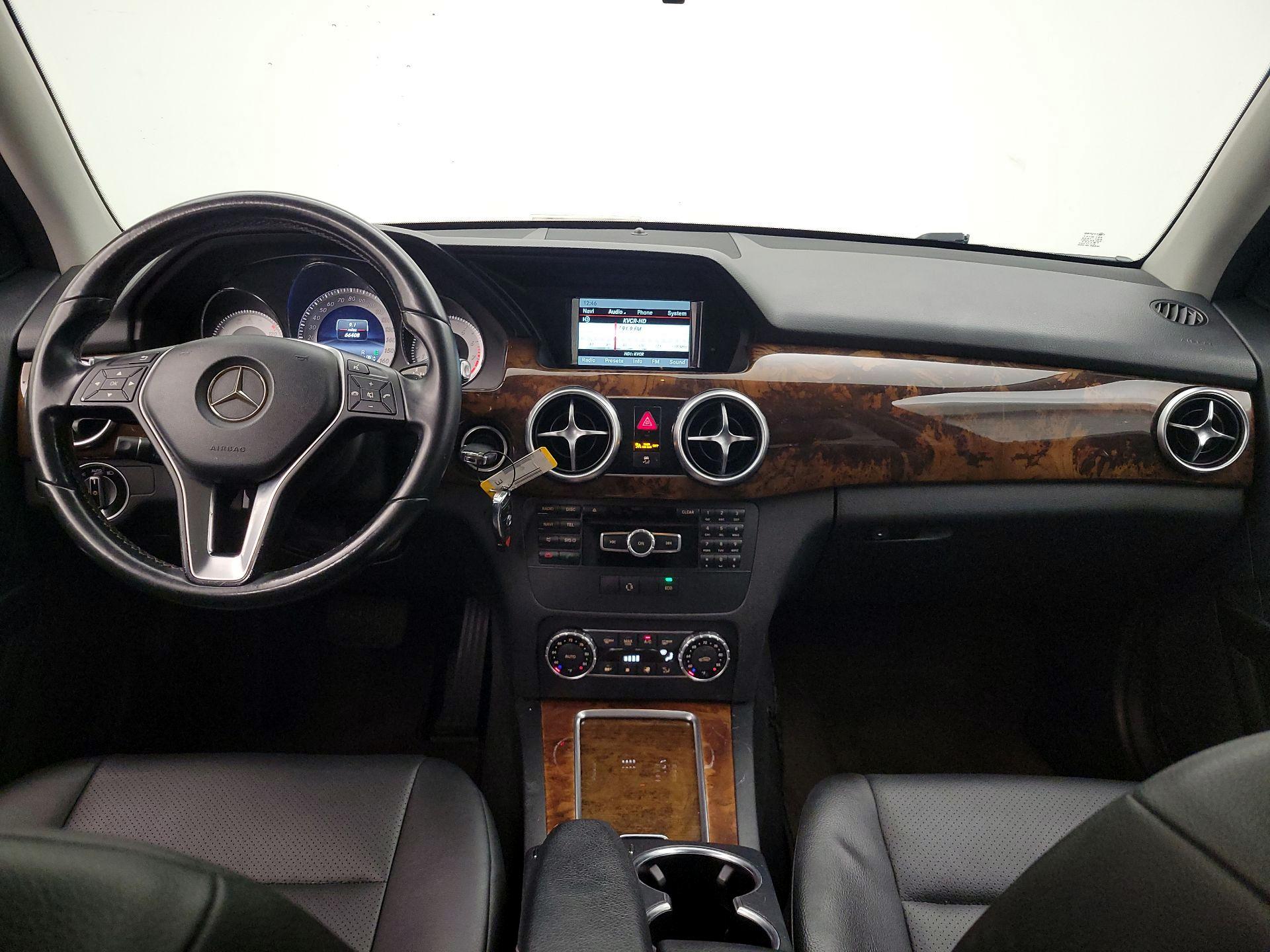 Thumbnail: 2015 Mercedes-Benz GLK - 9