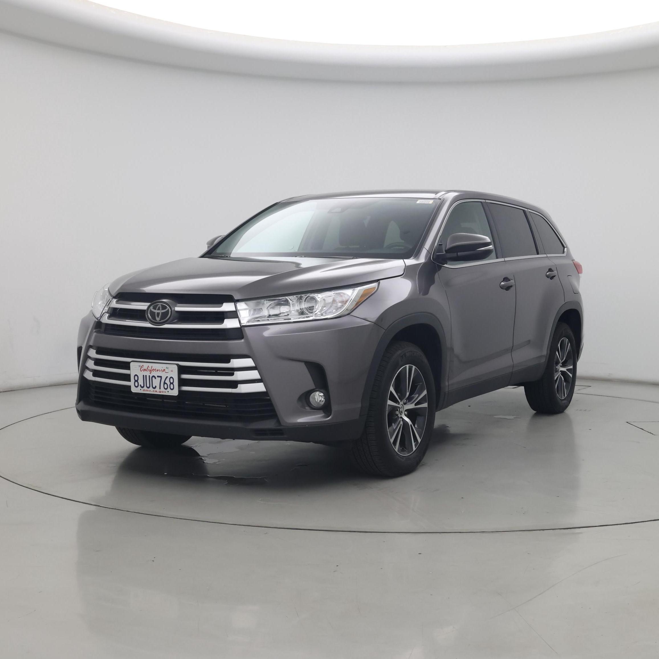 Thumbnail: 2019 Toyota Highlander - 4