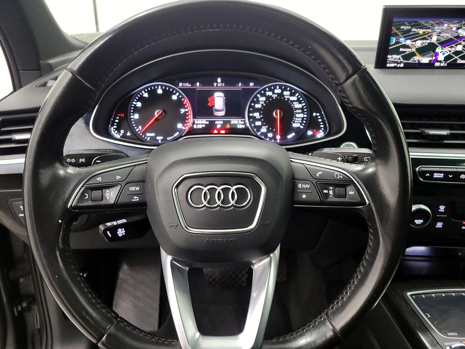 Thumbnail: 2017 Audi Q7 - 10