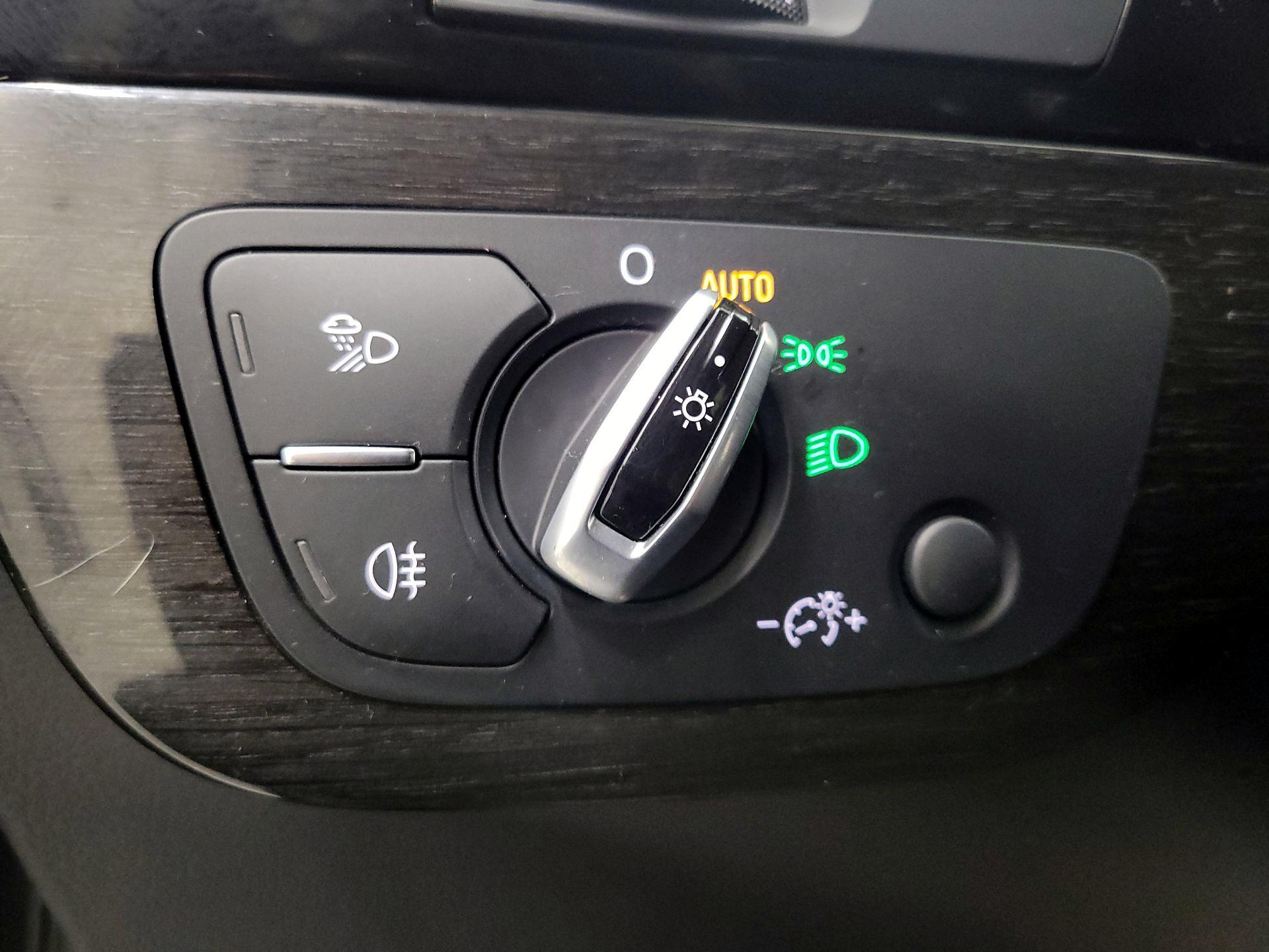 Thumbnail: 2017 Audi Q7 - 13