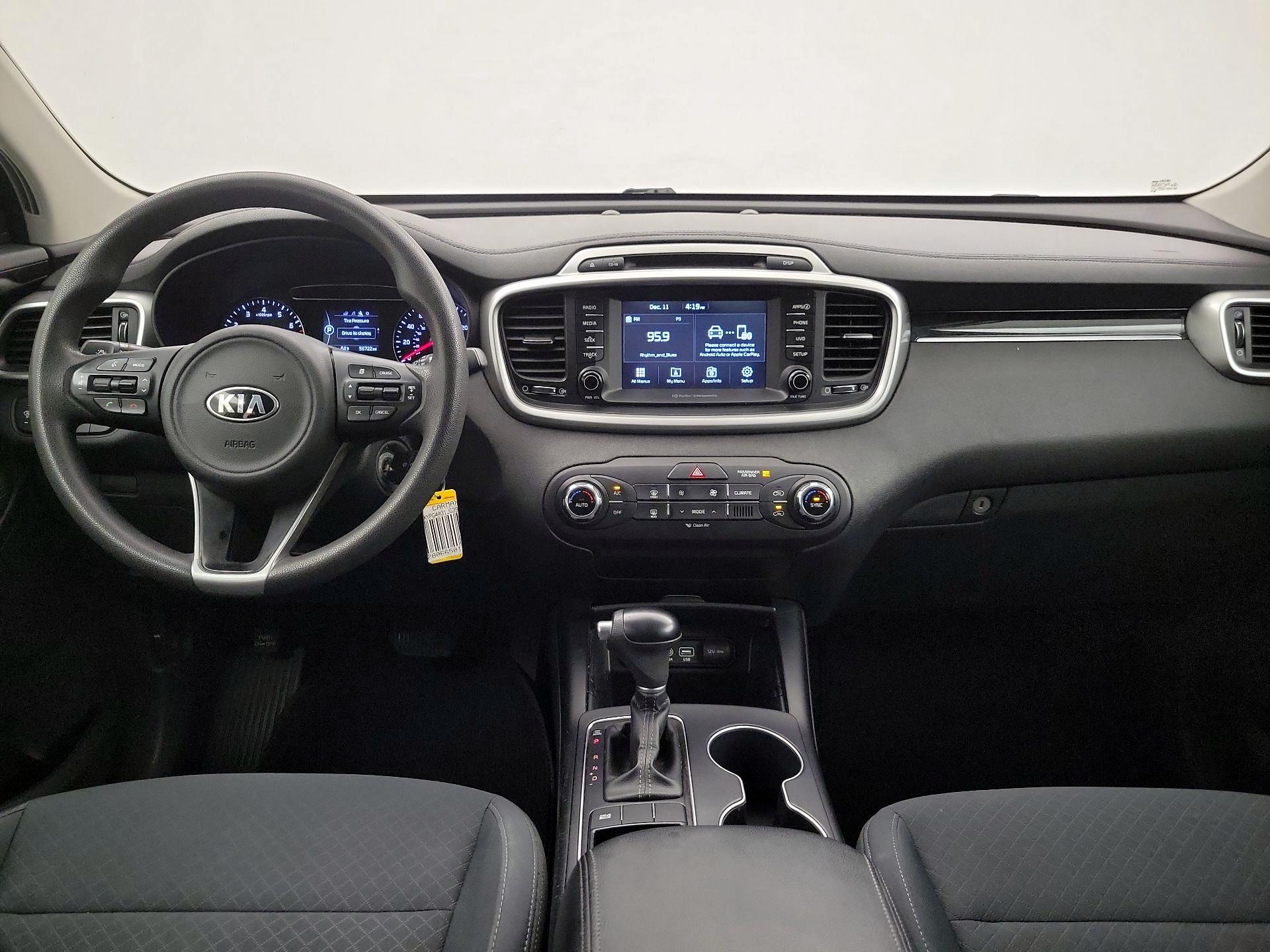 Thumbnail: 2018 Kia Sorento - 9