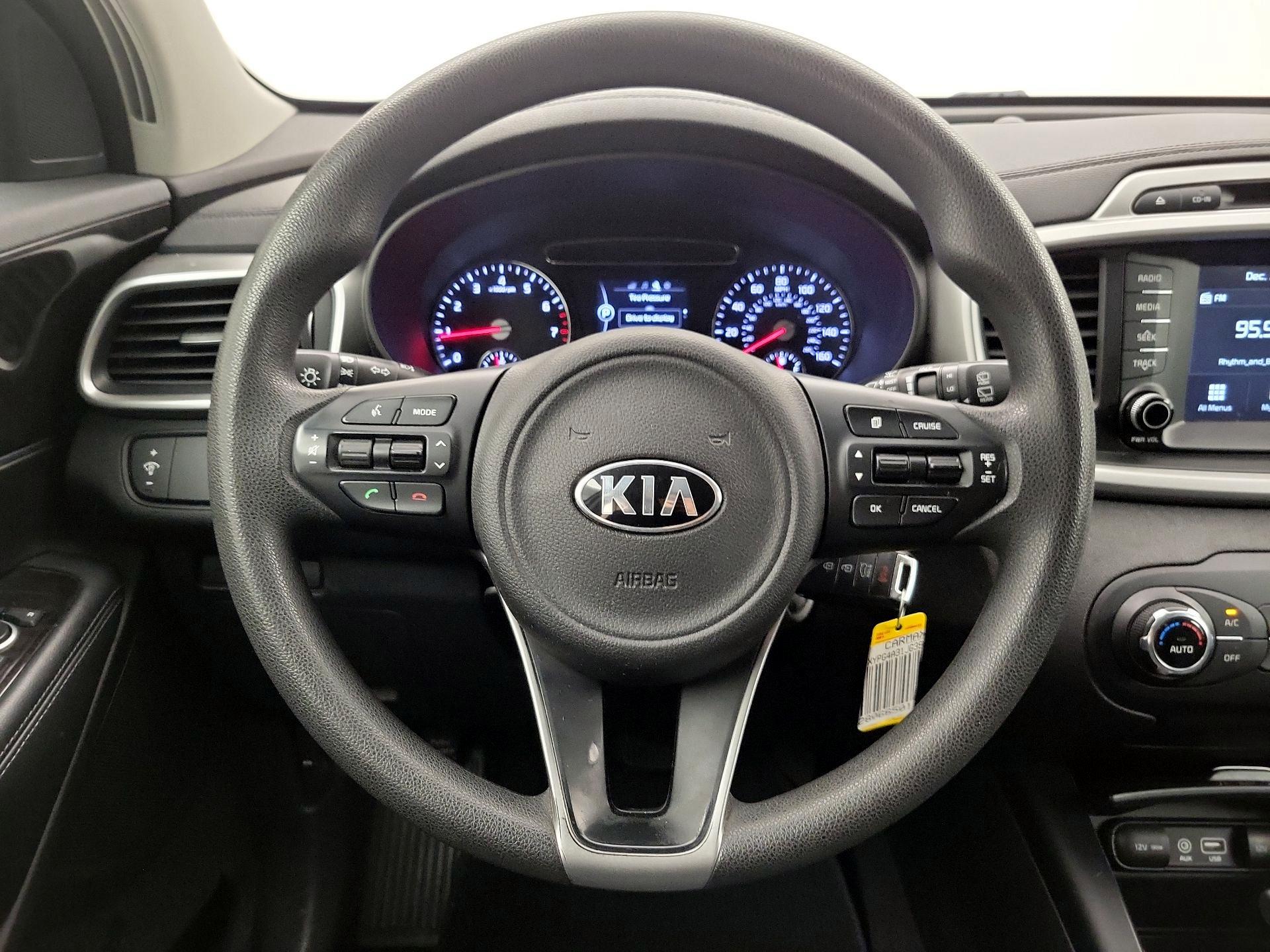 Thumbnail: 2018 Kia Sorento - 10
