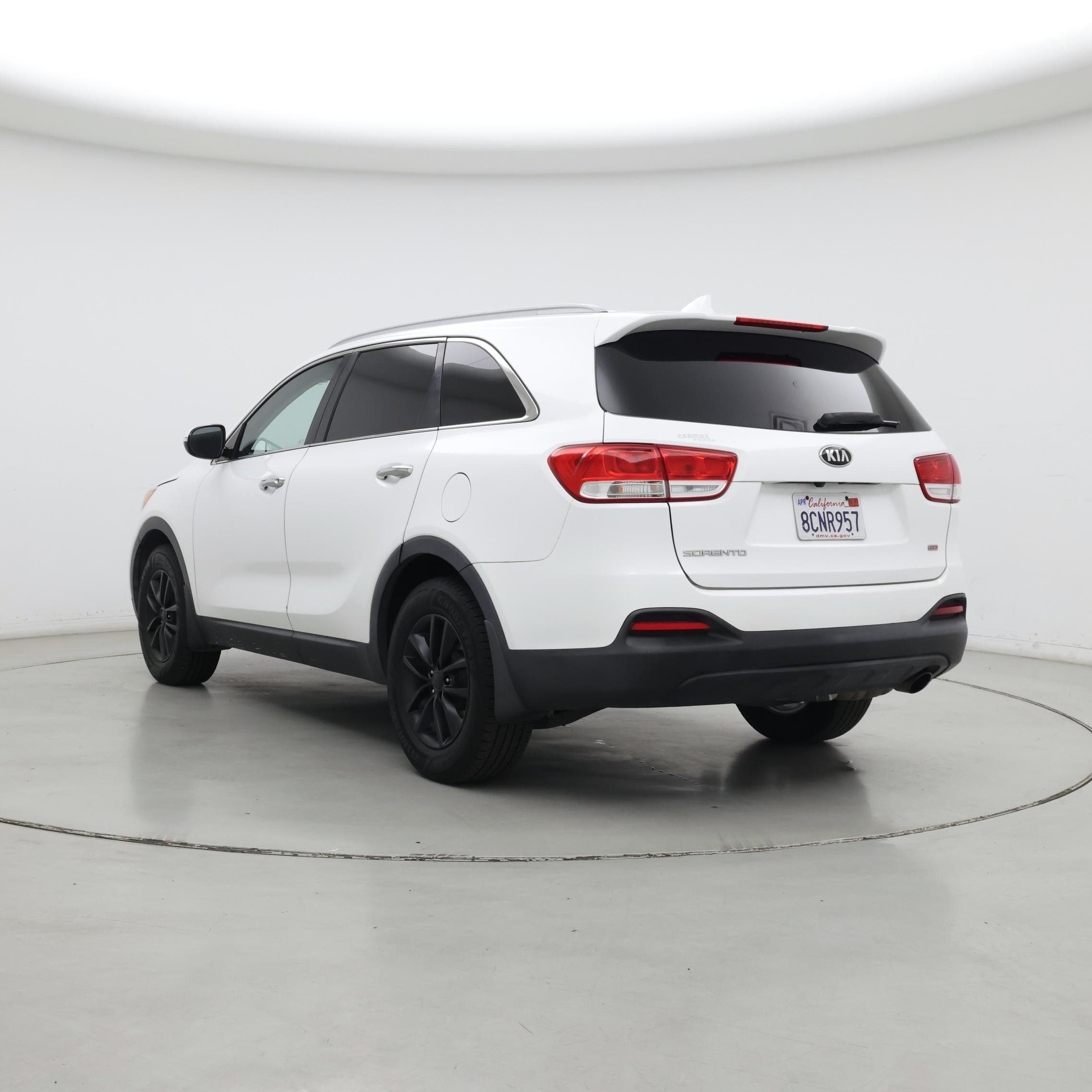 Thumbnail: 2018 Kia Sorento - 2