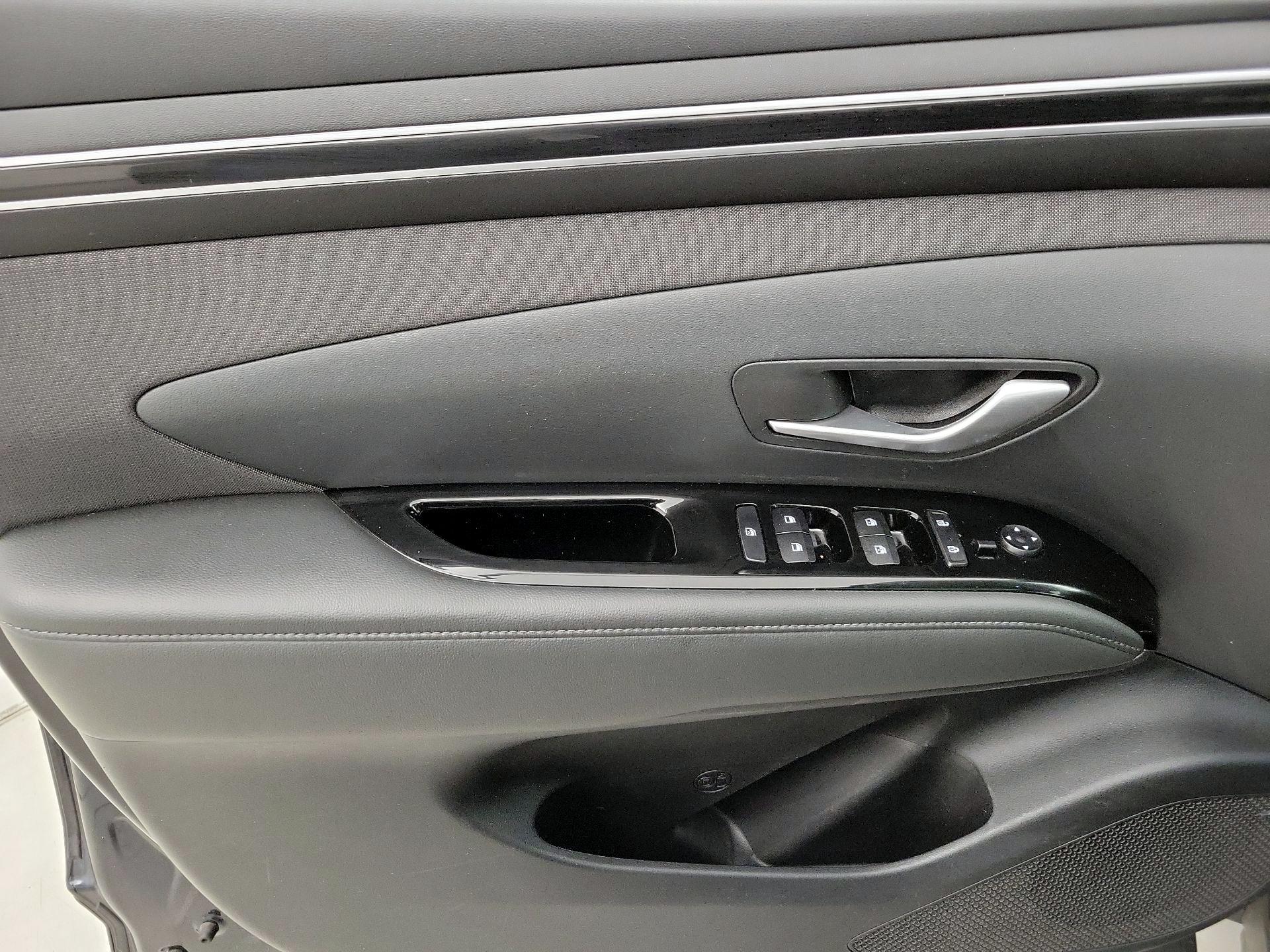 Thumbnail: 2022 Hyundai Tucson - 12