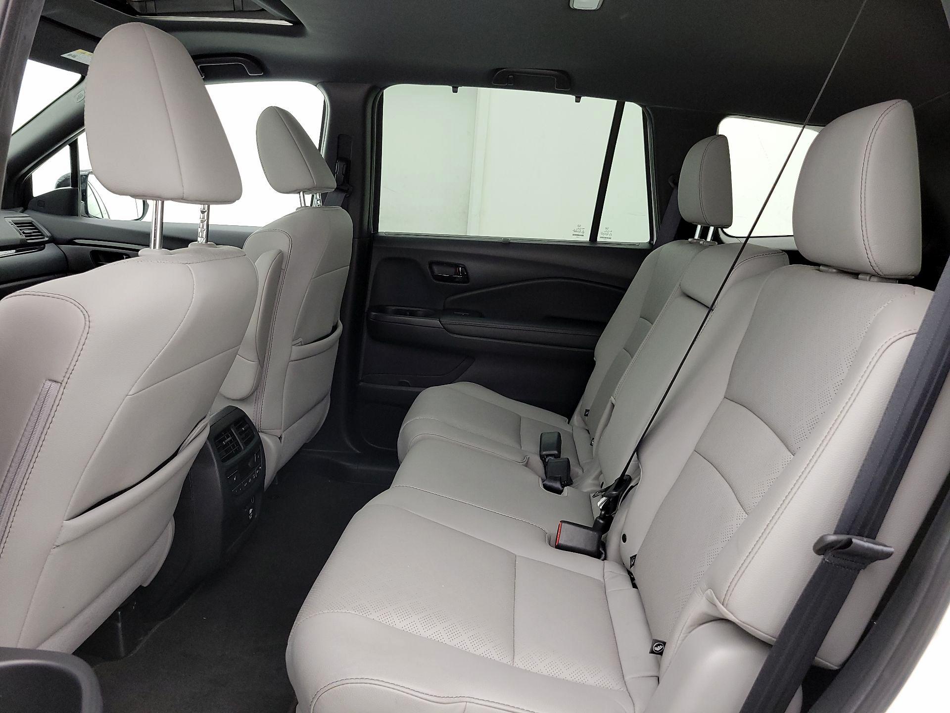 Thumbnail: 2022 Honda Passport - 20