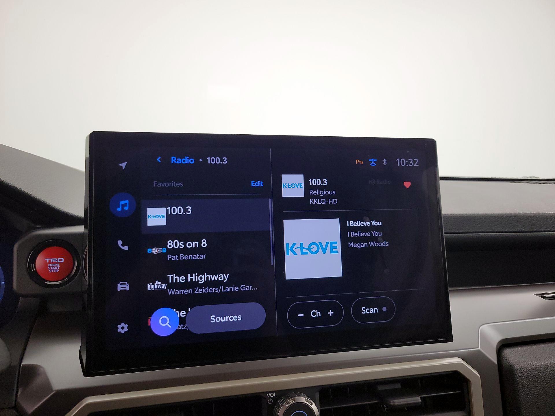 Thumbnail: 2024 Toyota Tacoma - 16