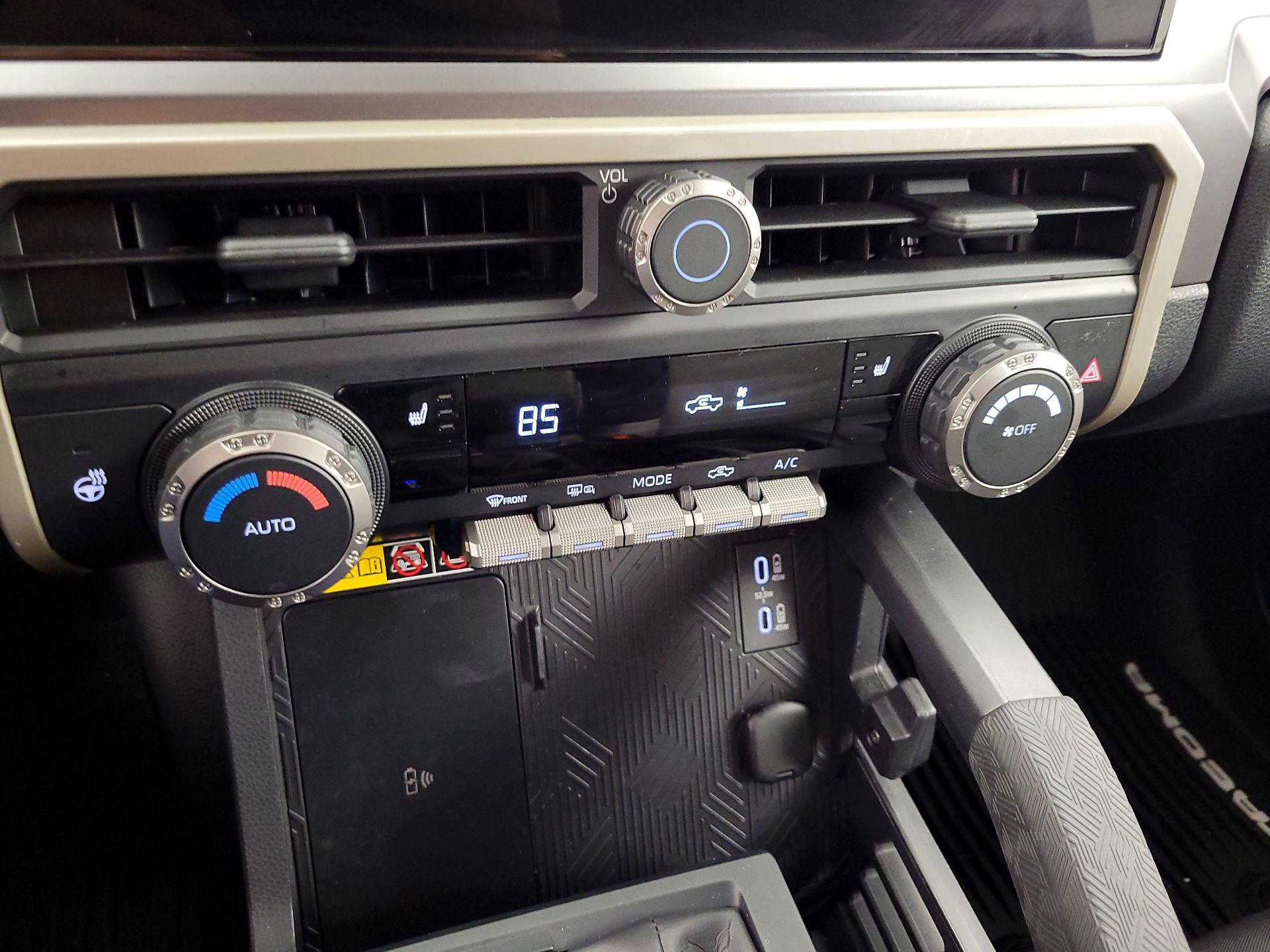 Thumbnail: 2024 Toyota Tacoma - 17