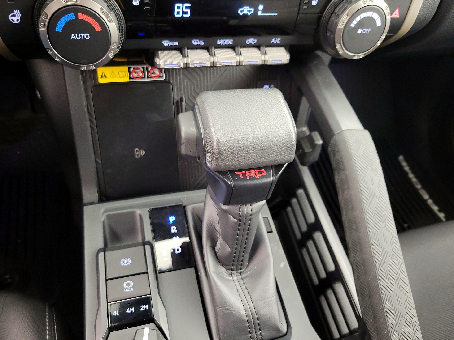 Thumbnail: 2024 Toyota Tacoma - 18