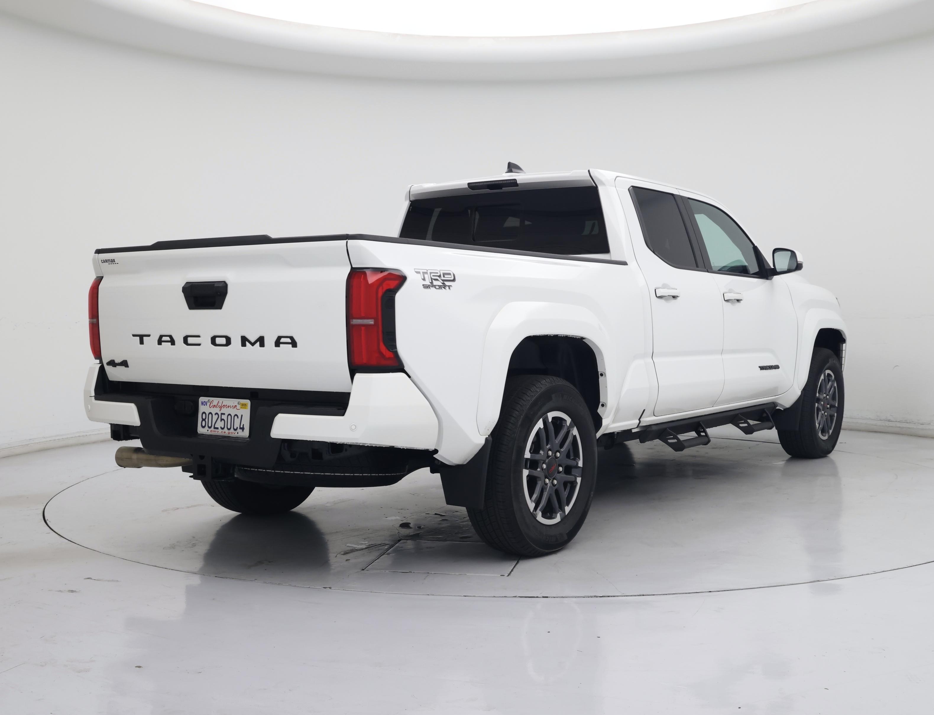 Thumbnail: 2024 Toyota Tacoma - 8