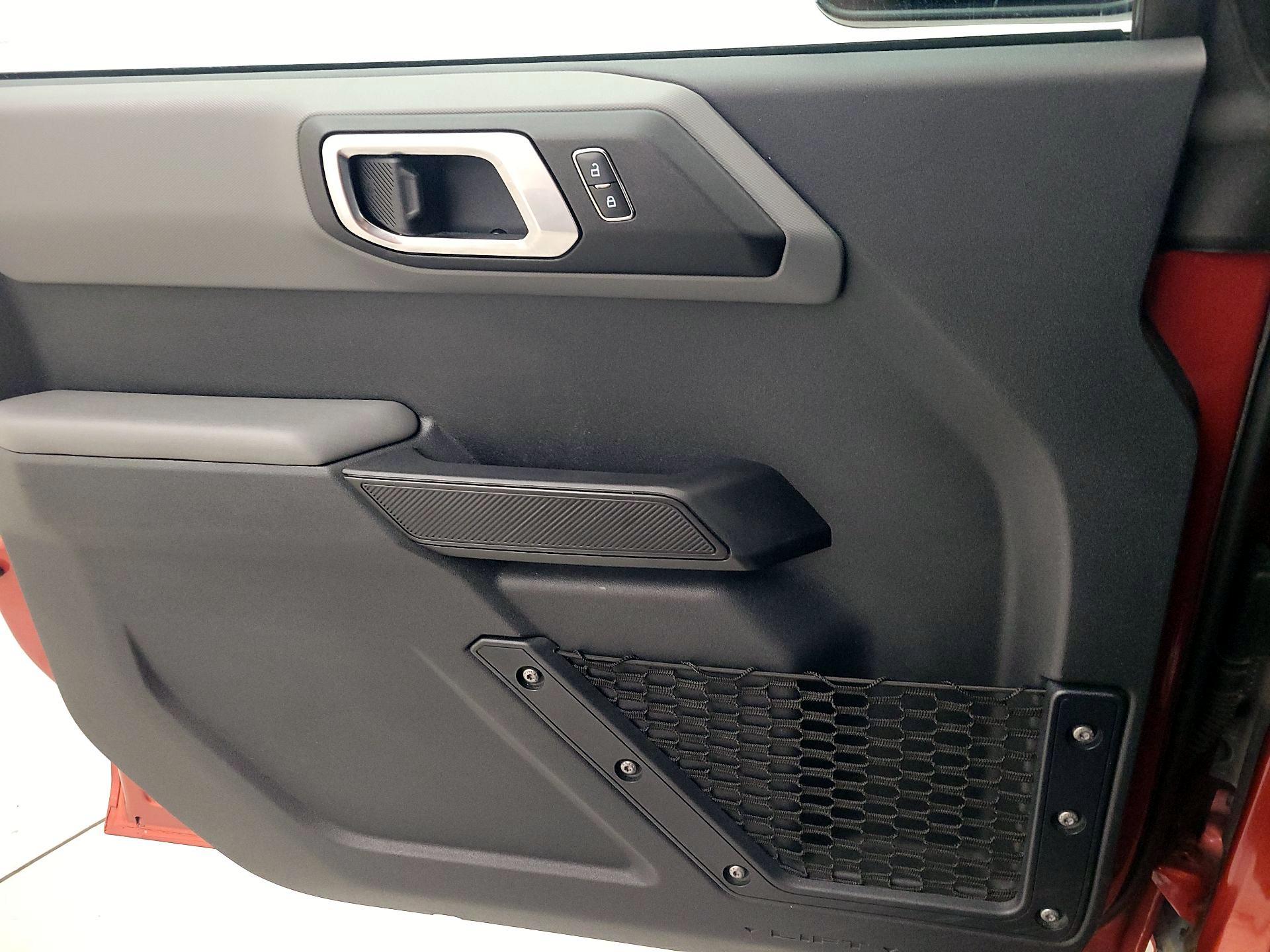 Thumbnail: 2022 Ford Bronco - 12