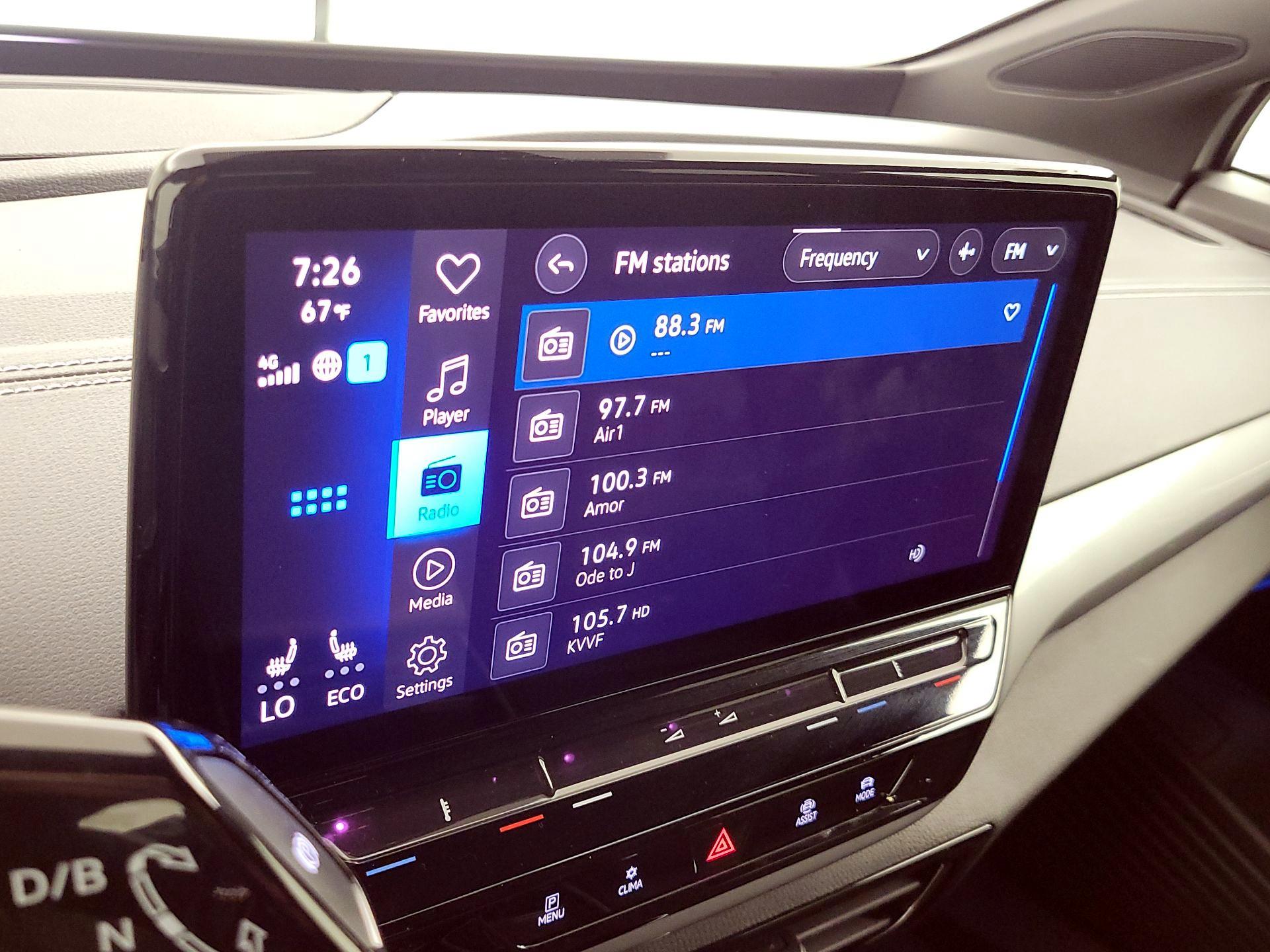 Thumbnail: 2023 Volkswagen ID.4 - 16