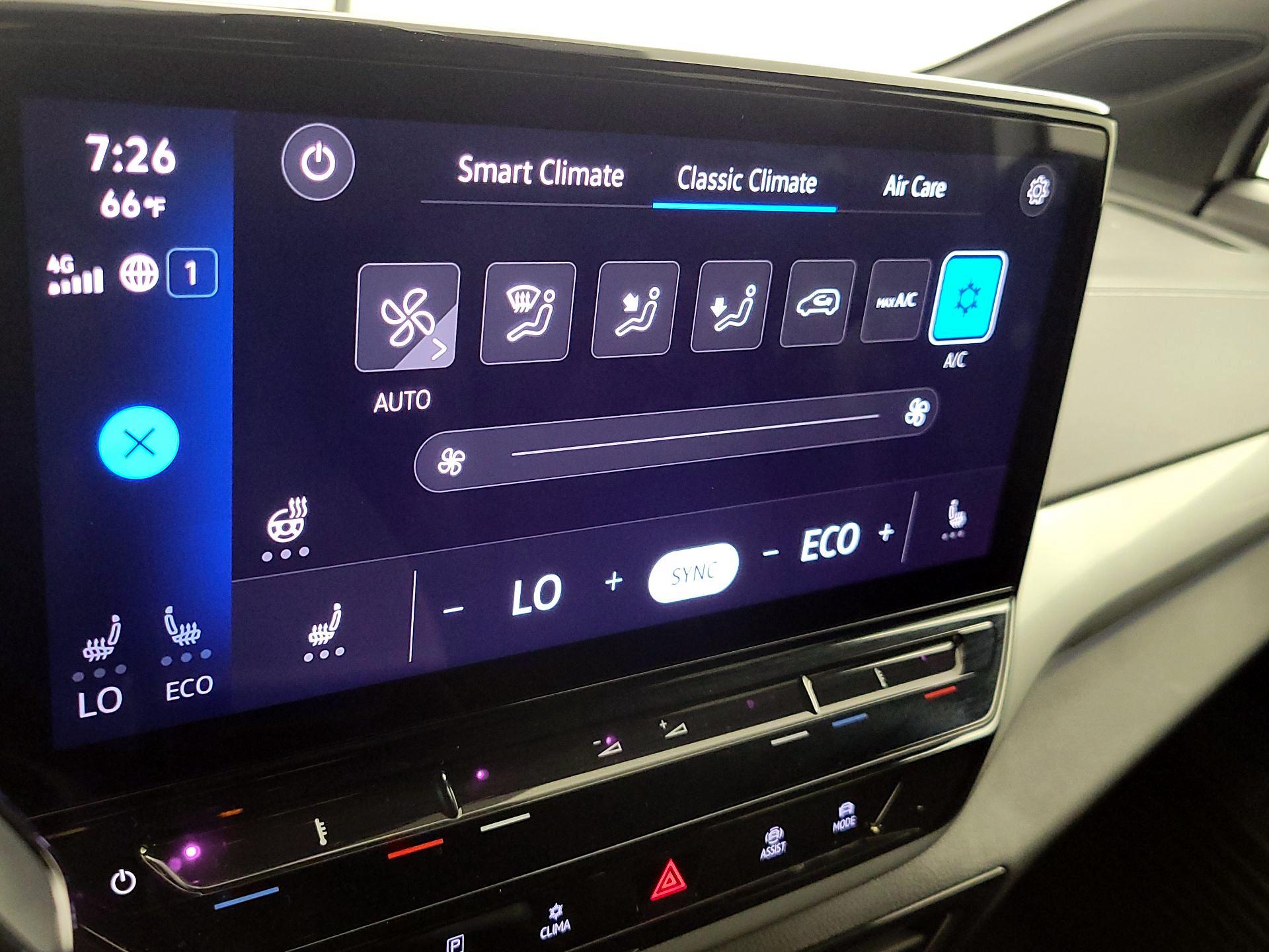 Thumbnail: 2023 Volkswagen ID.4 - 17